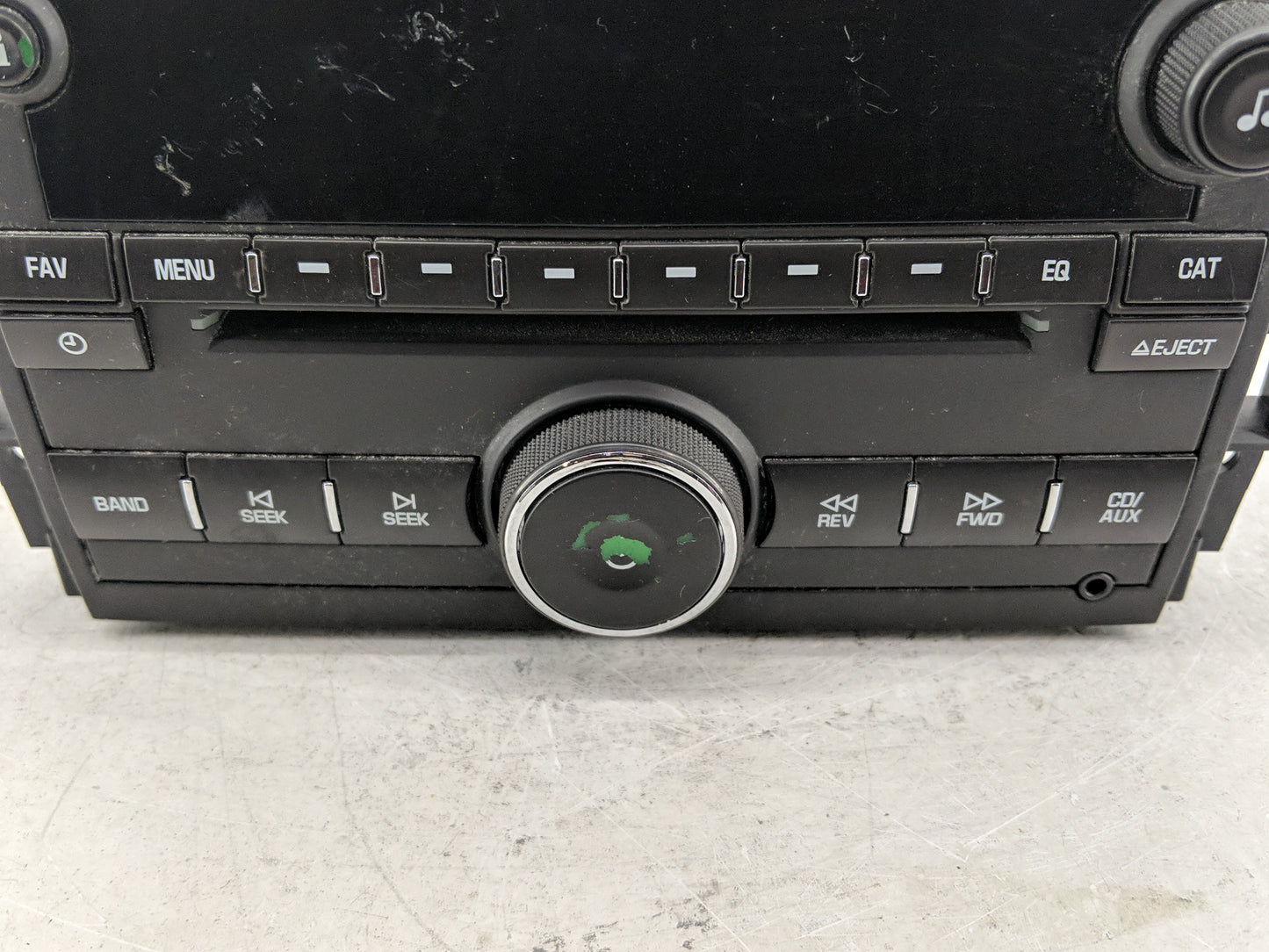 2009-2012 Buick Enclave Radio AM FM Cd Player Receiver Replacement P/N:28256336 20935116 Fits Fits 2009 2010 2011 2012 OEM U