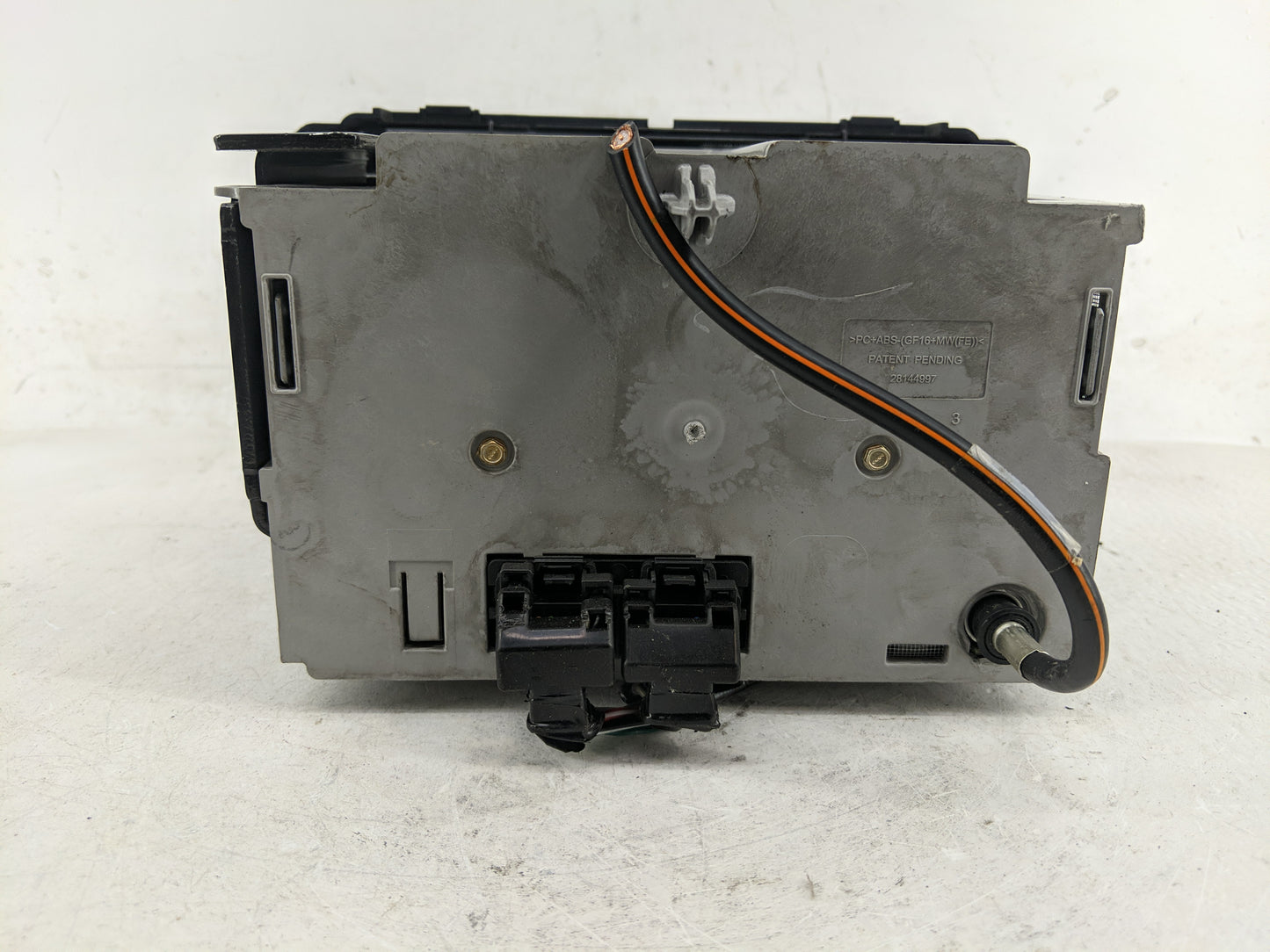 2009-2012 Buick Enclave Radio AM FM Cd Player Receiver Replacement P/N:28256336 20935116 Fits Fits 2009 2010 2011 2012 OEM U