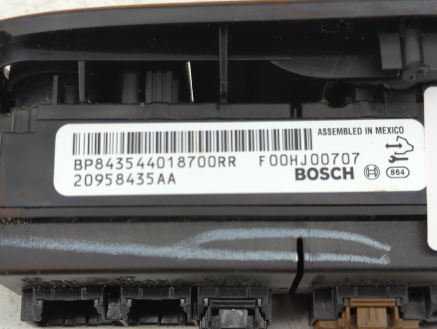 2010-2017 Buick Enclave Master Power Window Switch Replacement Driver Side Left P/N:F00HJ00707 20958435AA Fits OEM Used Auto