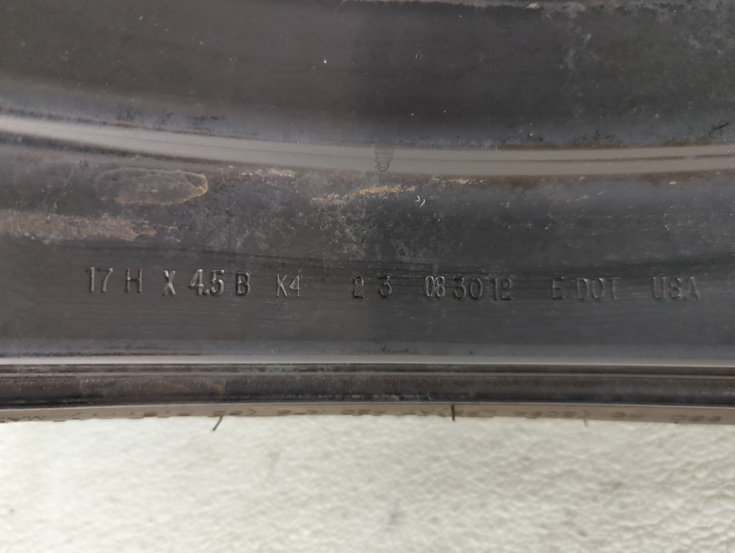 2008-2014 Buick Enclave Spare Donut Tire Wheel Rim Oem - Oemusedautoparts1.com