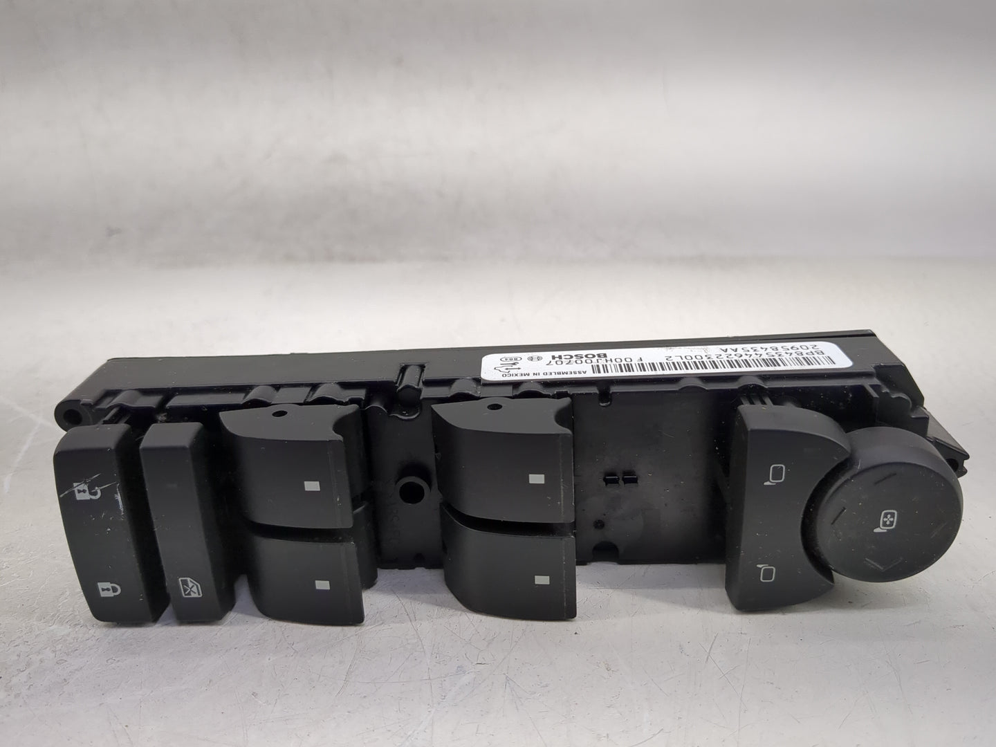 2010-2017 Buick Enclave Master Power Window Switch Replacement Driver Side Left P/N:20958435AA Fits OEM Used Auto Parts - Oe