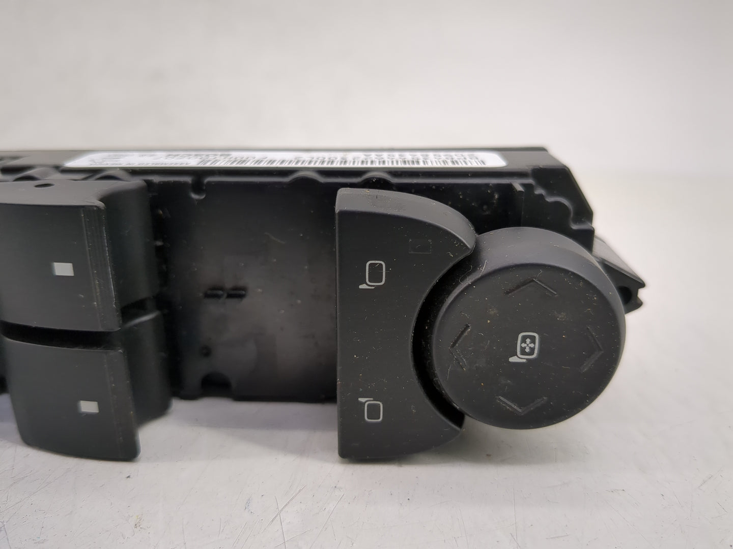 2010-2017 Buick Enclave Master Power Window Switch Replacement Driver Side Left P/N:20958435AA Fits OEM Used Auto Parts - Oe
