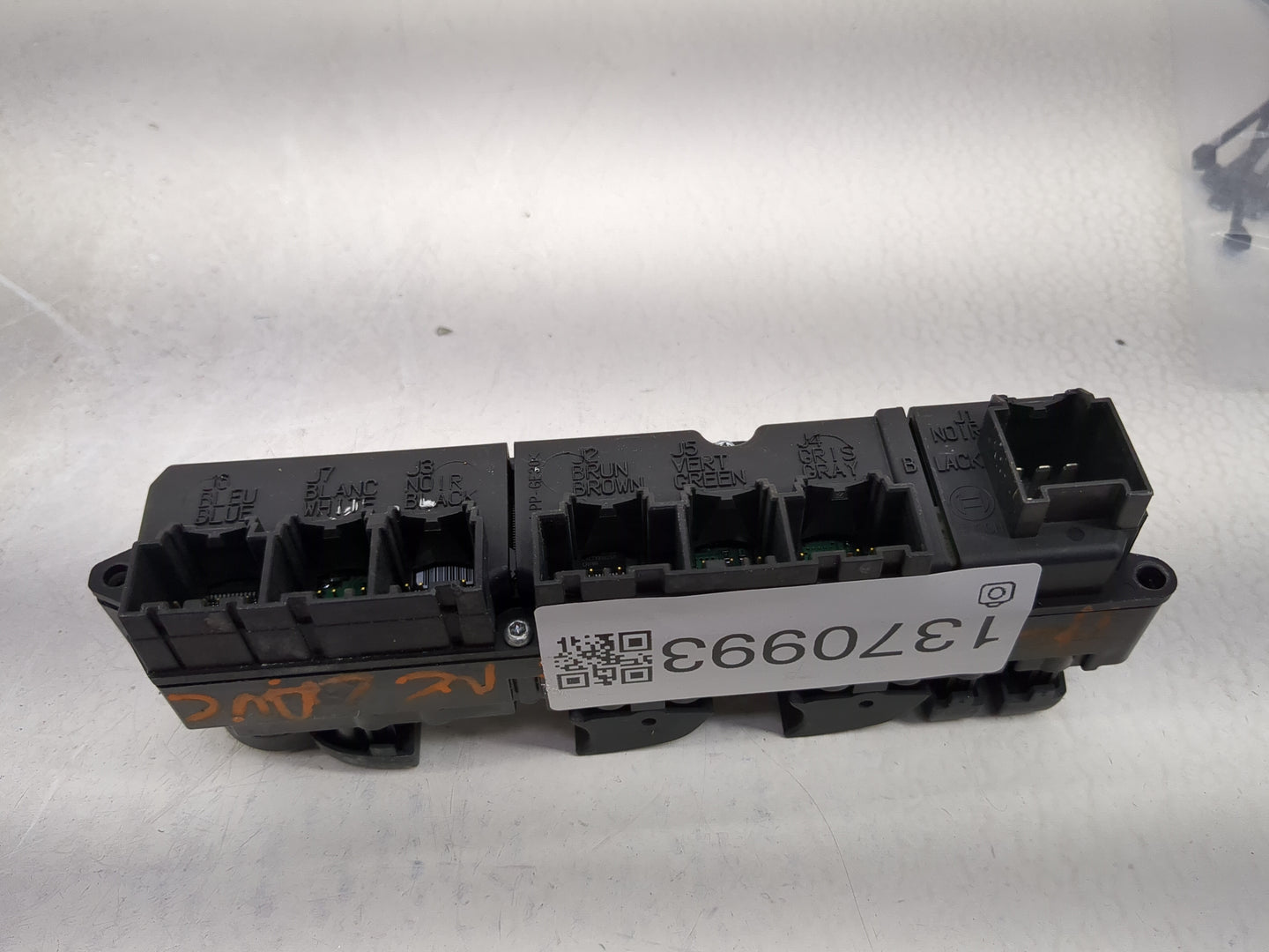 2010-2017 Buick Enclave Master Power Window Switch Replacement Driver Side Left P/N:20958435AA Fits OEM Used Auto Parts - Oe