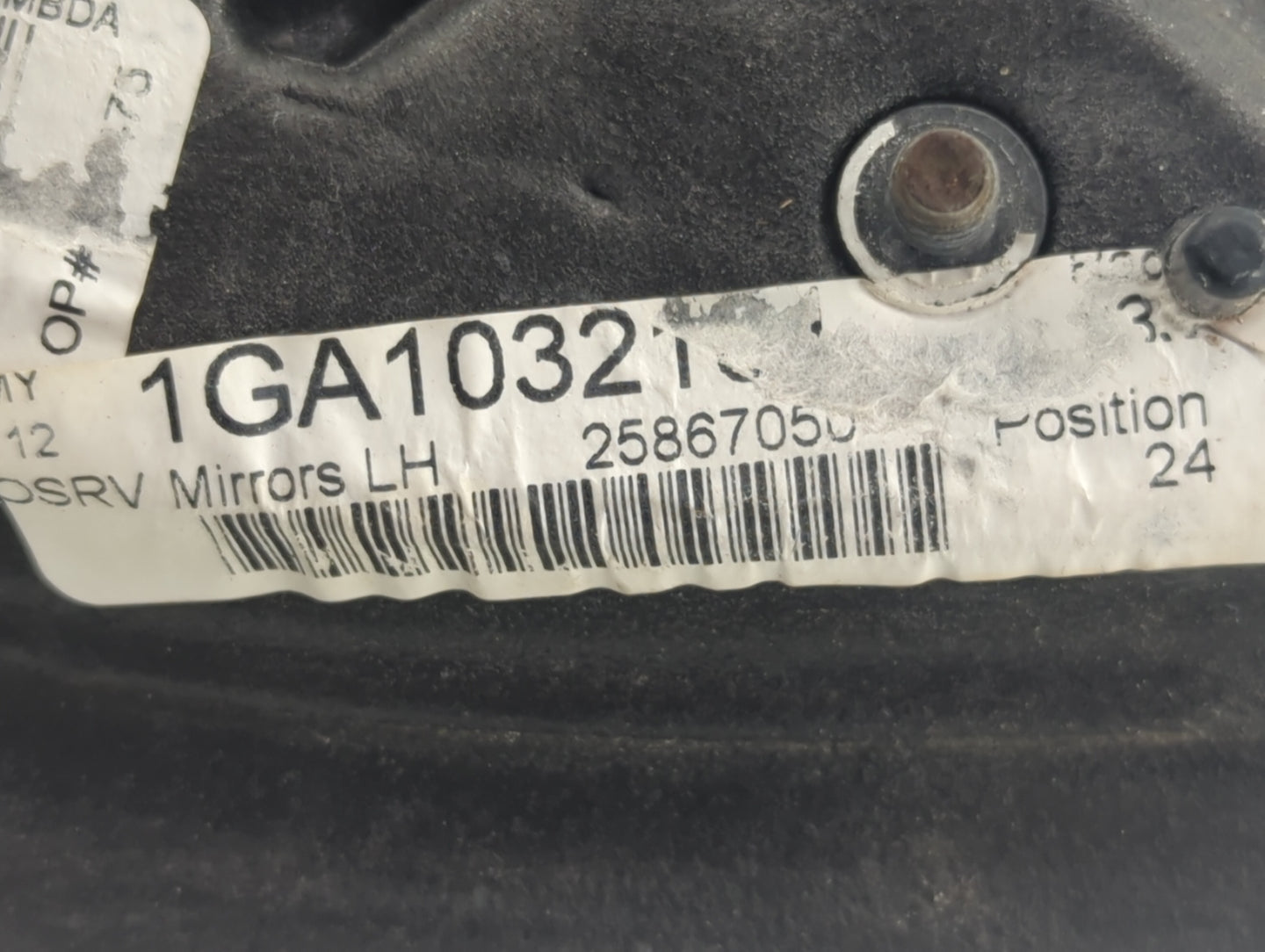 2008-2012 Buick Enclave Driver Side View Mirror - Left Door Mirror OEM Used - Oemusedautoparts1.com