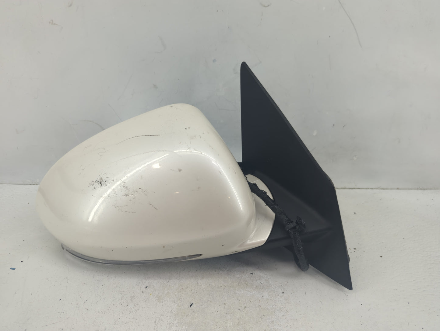2008-2012 Buick Enclave Passenger Side View Mirror - Right Door Mirror OEM Used - Oemusedautoparts1.com