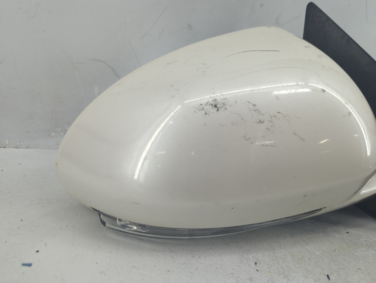 2008-2012 Buick Enclave Passenger Side View Mirror - Right Door Mirror OEM Used - Oemusedautoparts1.com