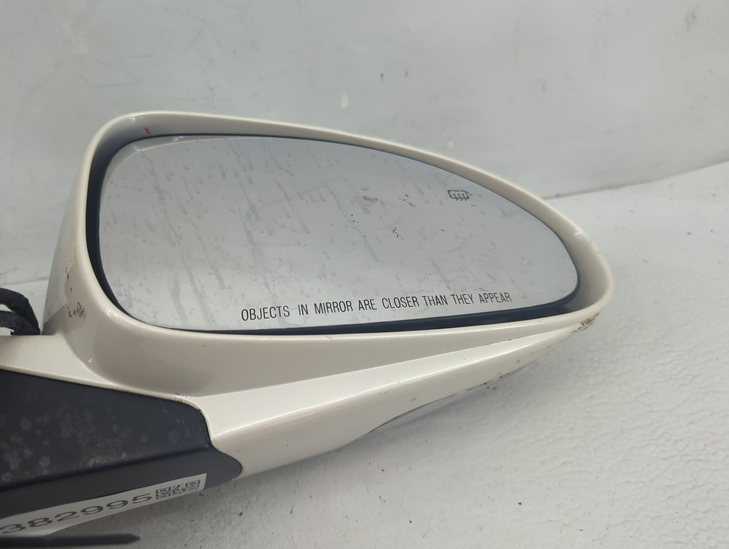 2008-2012 Buick Enclave Passenger Side View Mirror - Right Door Mirror OEM Used - Oemusedautoparts1.com