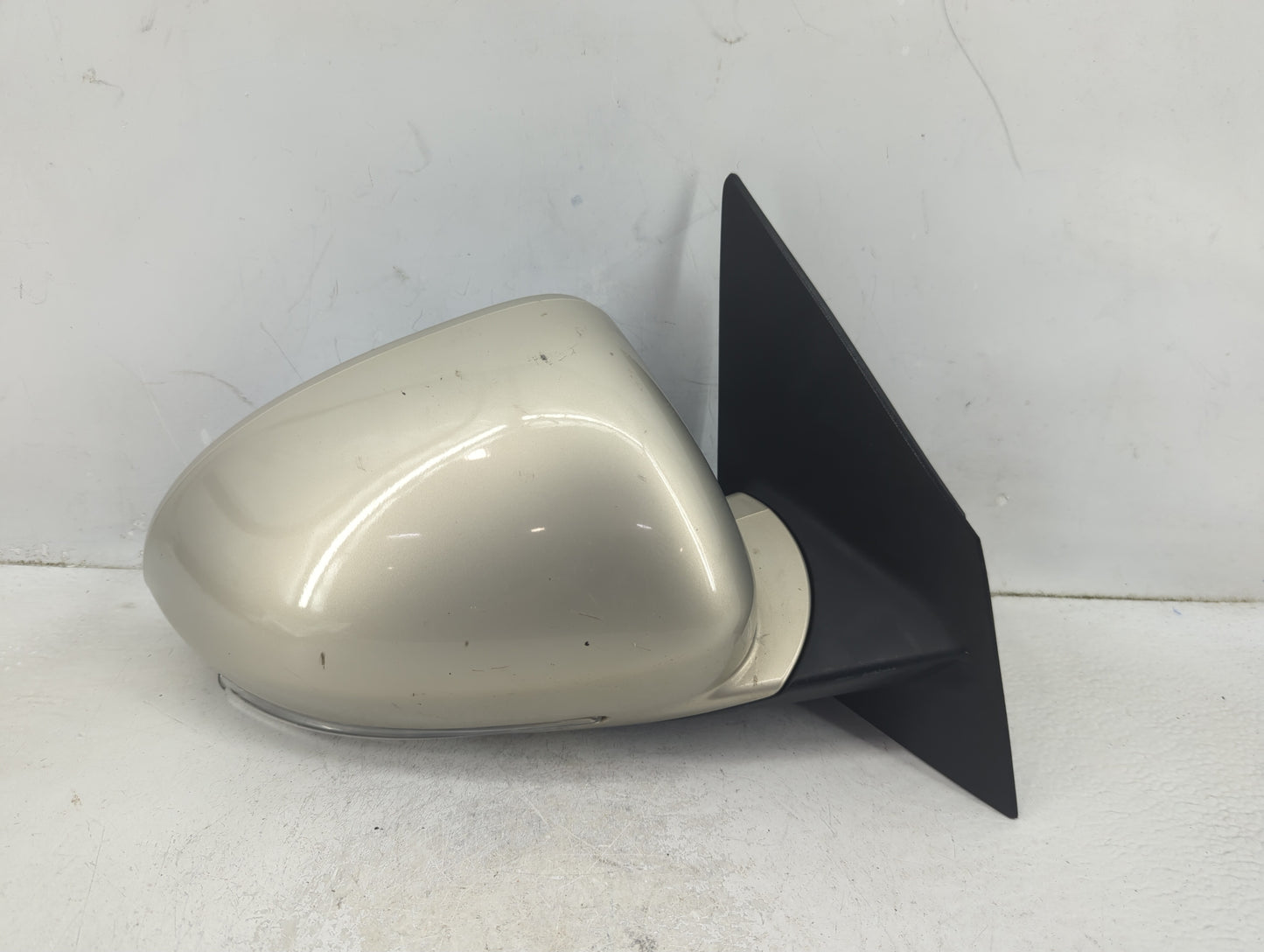 2008-2017 Buick Enclave Passenger Side View Mirror - Right Door Mirror OEM Used - Oemusedautoparts1.com