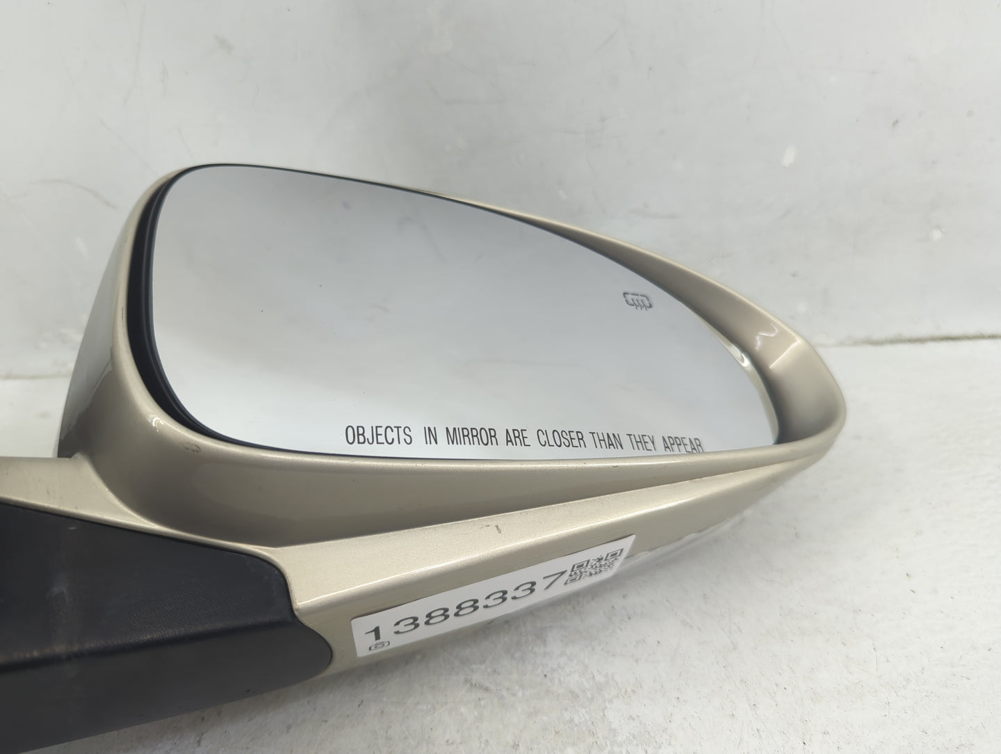 2008-2017 Buick Enclave Passenger Side View Mirror - Right Door Mirror OEM Used - Oemusedautoparts1.com