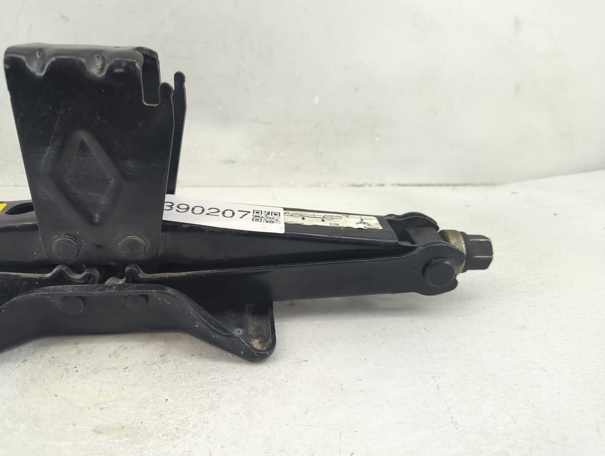 2012 Buick Enclave Spare Scissor Car Jack 1390207 - Oemusedautoparts1.com