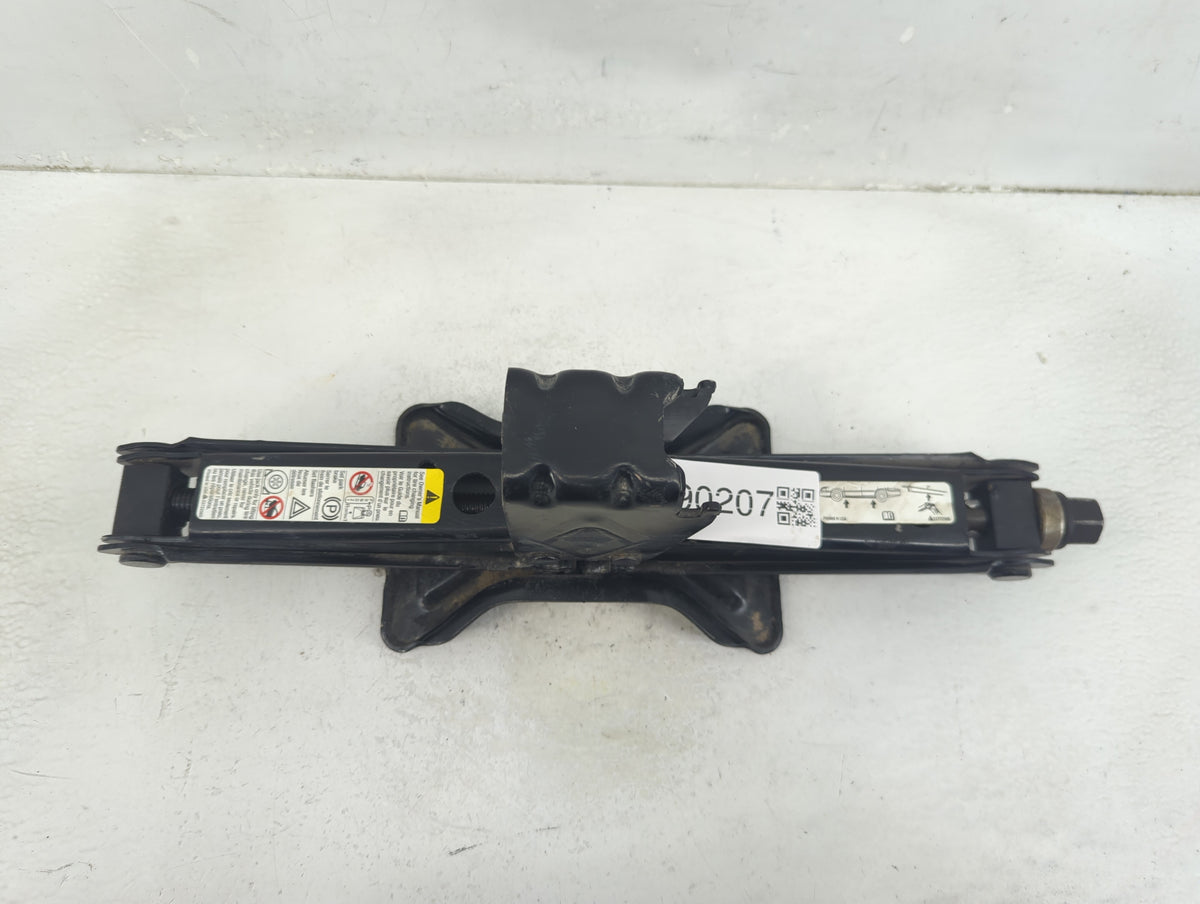 2012 Buick Enclave Spare Scissor Car Jack 1390207 - Oemusedautoparts1.com