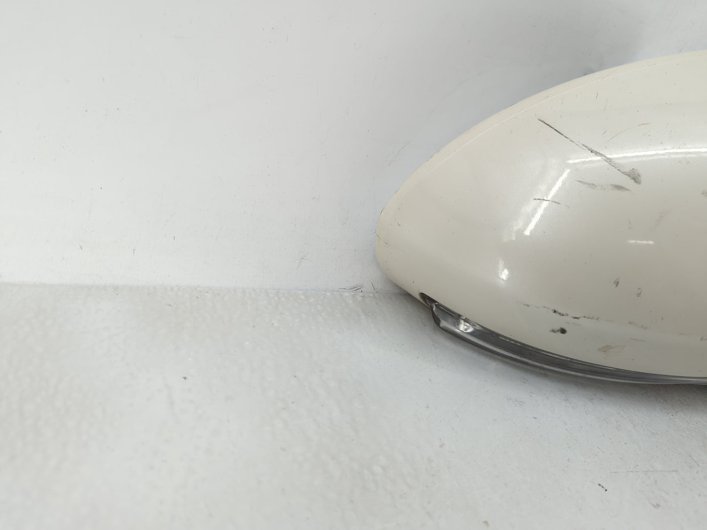 2008-2017 Buick Enclave Passenger Side View Mirror - Right Door Mirror OEM Used - Oemusedautoparts1.com