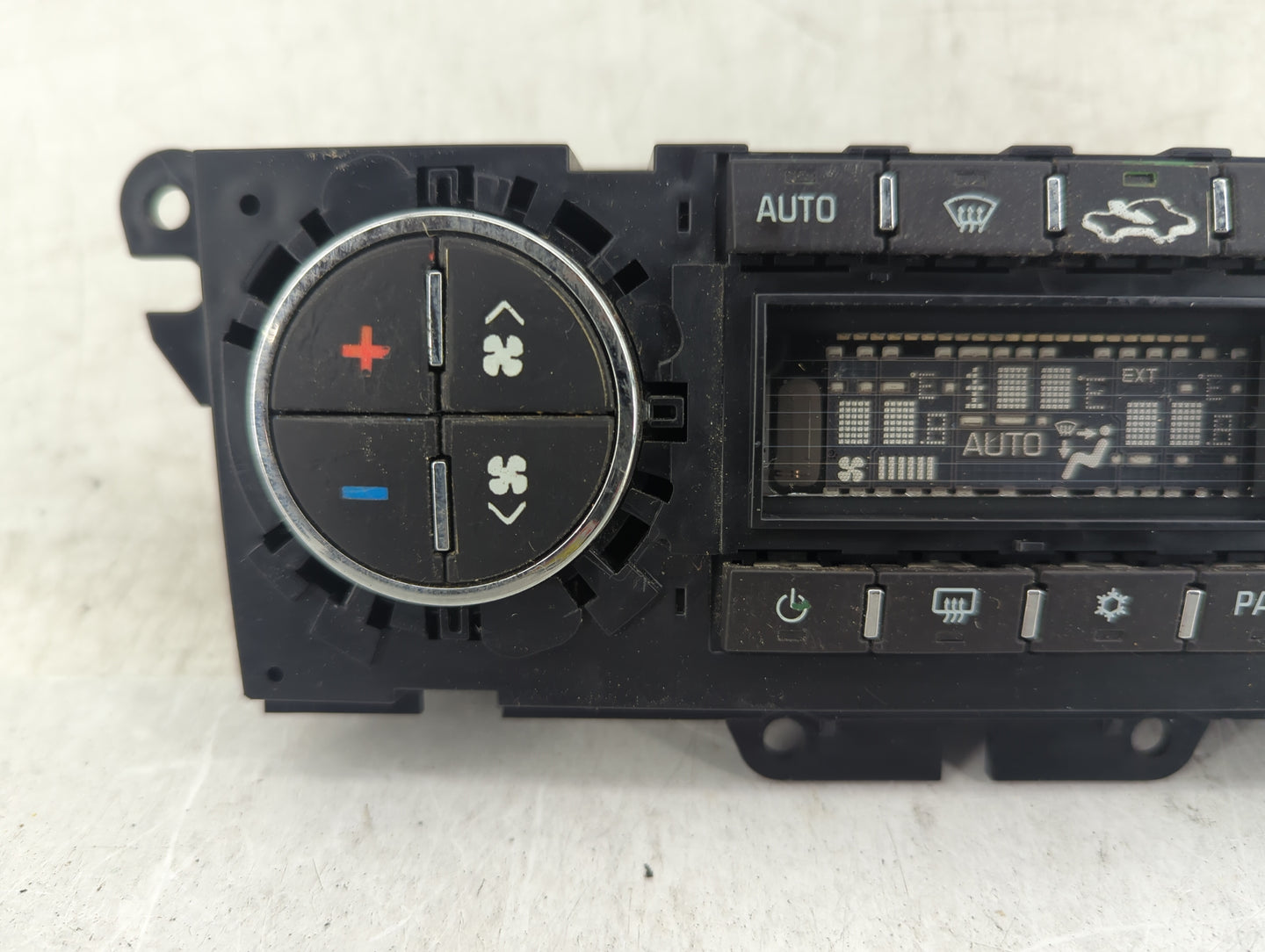 2008-2012 Buick Enclave Climate Control Module Temperature AC/Heater Replacement P/N:20778545 Fits Fits 2008 2009 2010 2011 