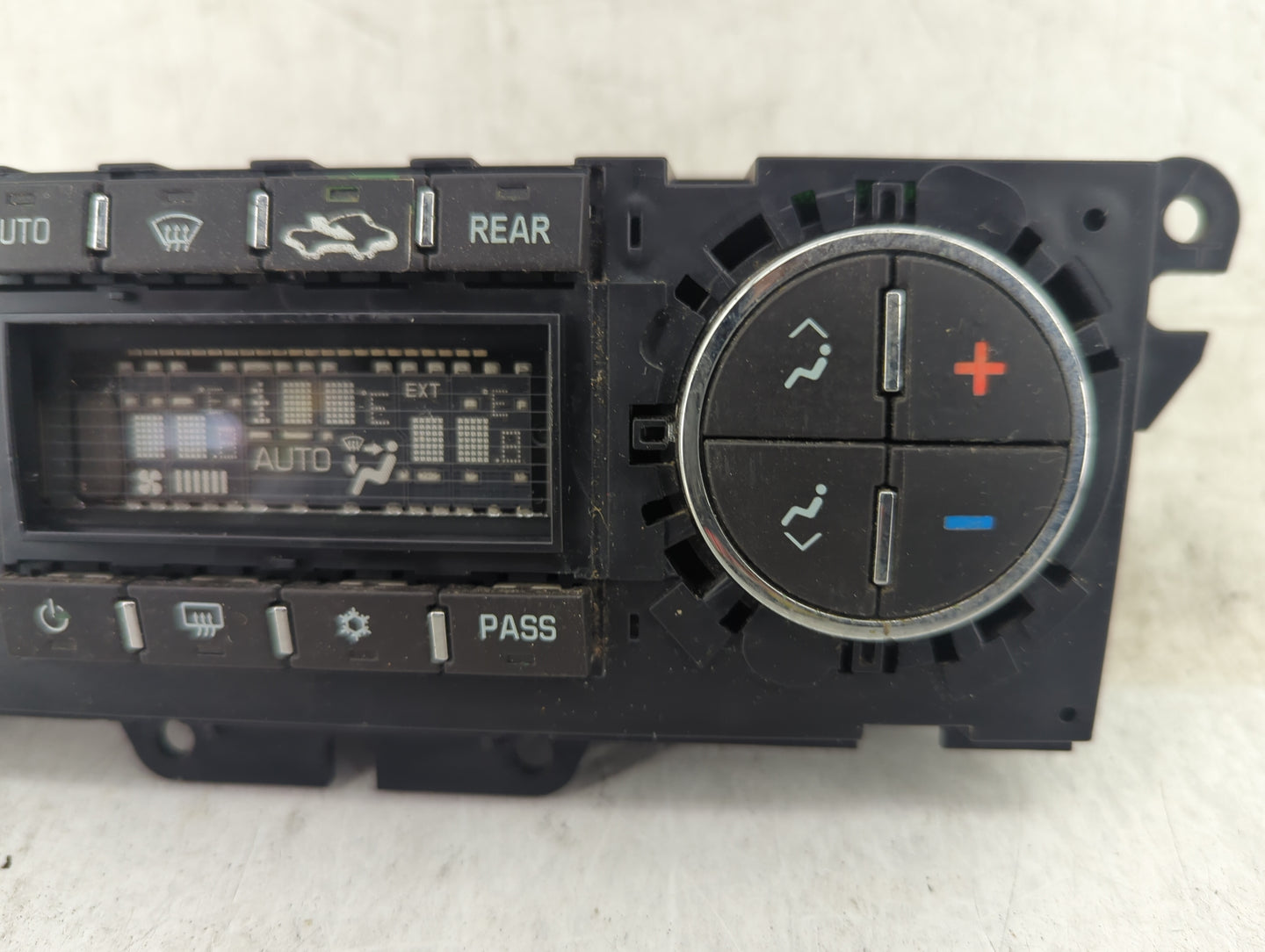 2008-2012 Buick Enclave Climate Control Module Temperature AC/Heater Replacement P/N:20778545 Fits Fits 2008 2009 2010 2011 