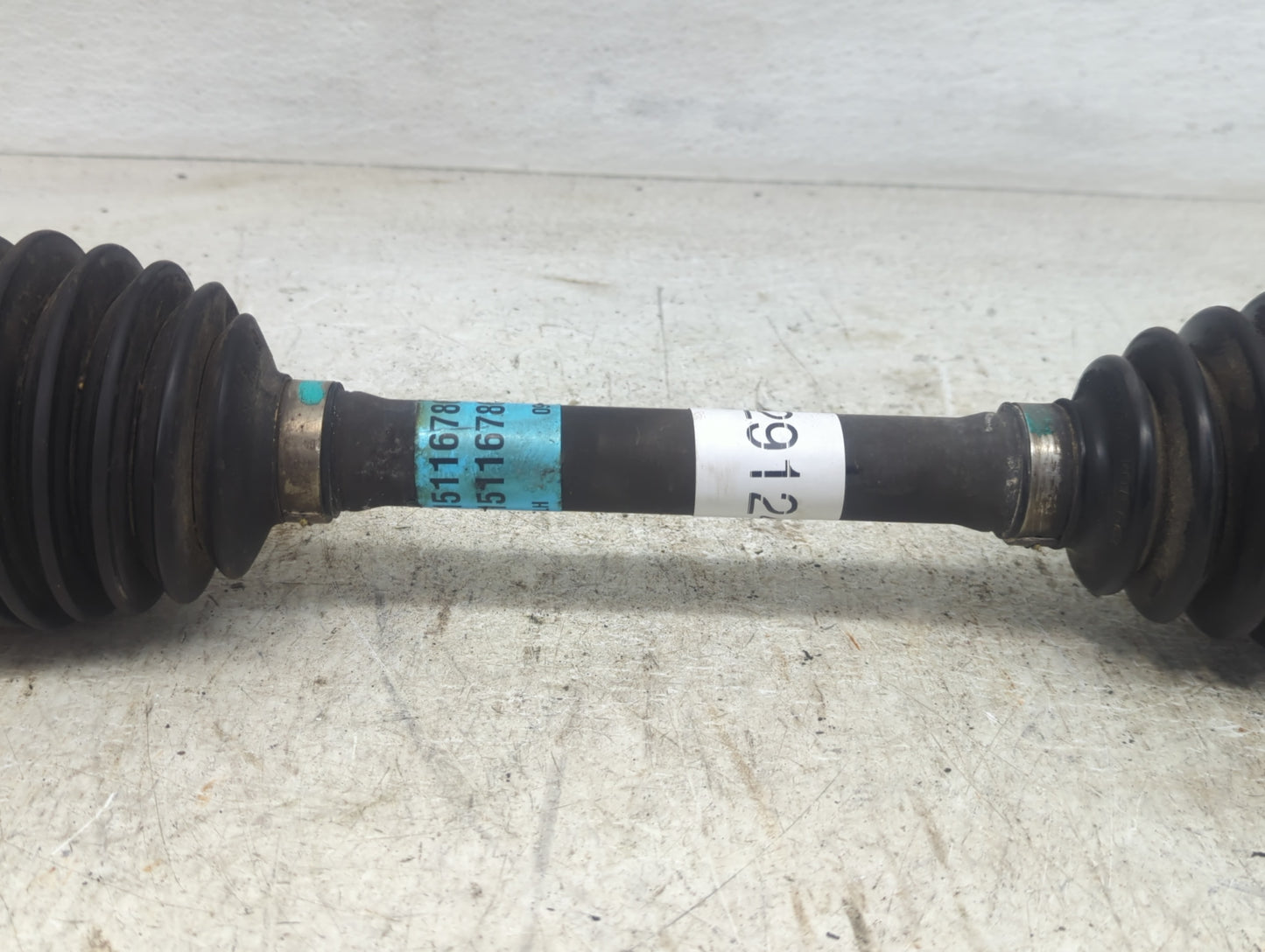 2008-2017 Buick Enclave Axle Shaft Front Driver Cv C/v - Oemusedautoparts1.com