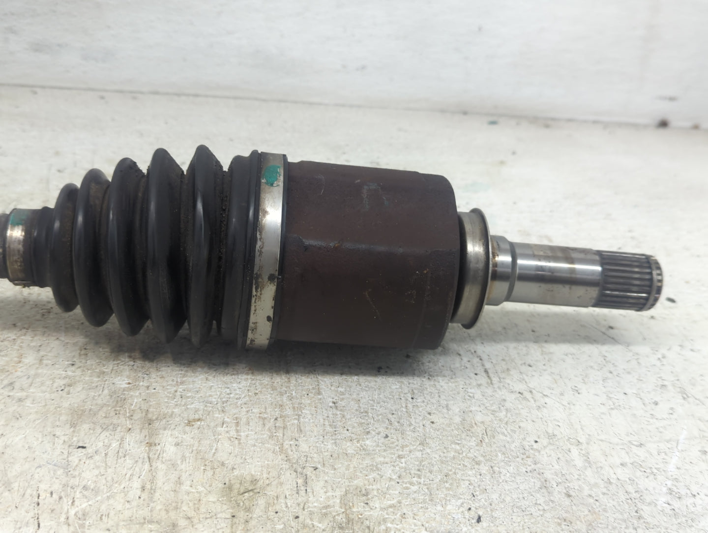 2008-2017 Buick Enclave Axle Shaft Front Driver Cv C/v - Oemusedautoparts1.com