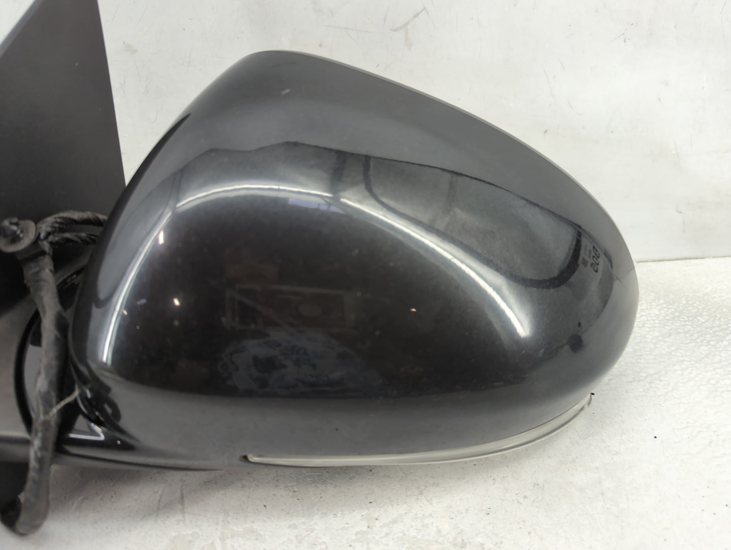 2008-2012 Buick Enclave Driver Side View Mirror - Left Door Mirror OEM Used - Oemusedautoparts1.com