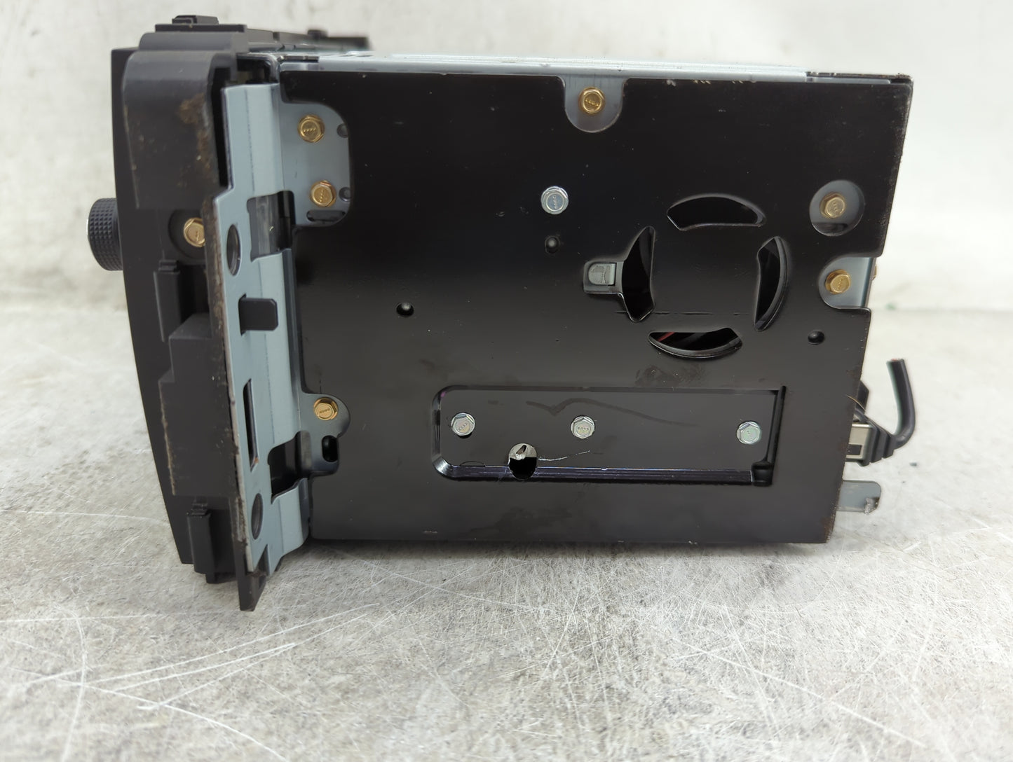 2010-2012 Buick Enclave Radio AM FM Cd Player Receiver Replacement Fits Fits 2009 2010 2011 2012 OEM Used Auto Parts - Oemus