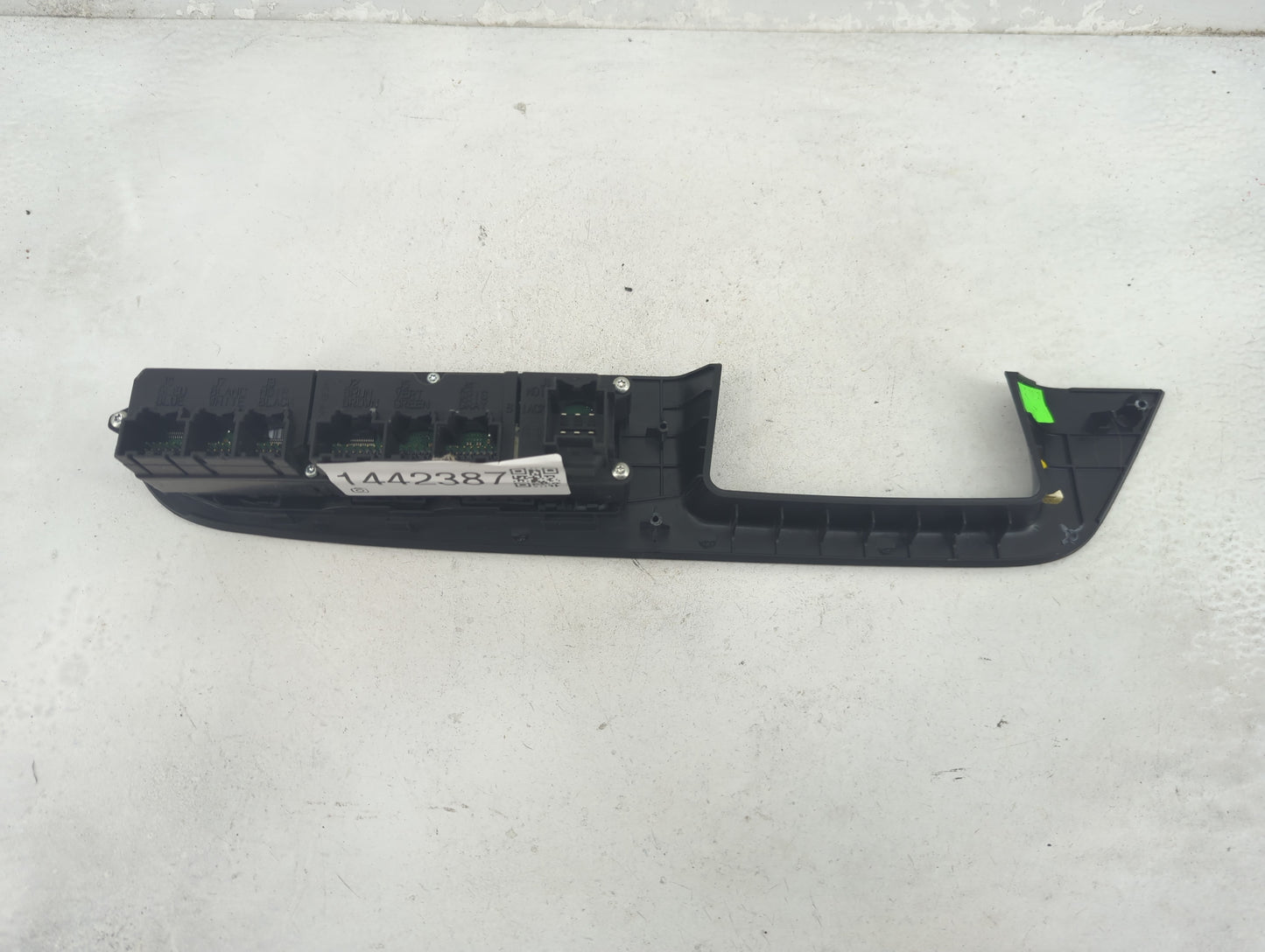 2010-2017 Buick Enclave Master Power Window Switch Replacement Driver Side Left P/N:20958435AA F00HJ00707 Fits OEM Used Auto