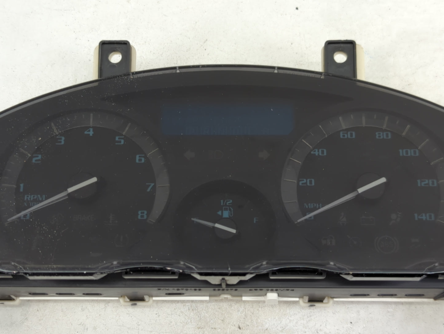 2008-2012 Buick Enclave Instrument Cluster Speedometer Gauges P/N:1370166 Fits Fits 2008 2009 2010 2011 2012 OEM Used Auto P