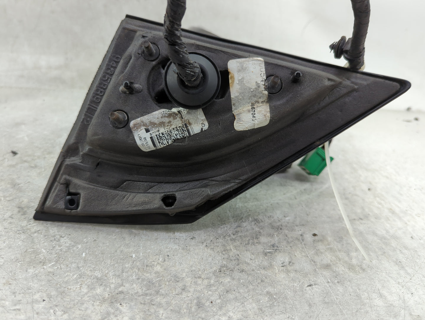 2008-2012 Buick Enclave Driver Side View Mirror - Left Door Mirror OEM Used - Oemusedautoparts1.com