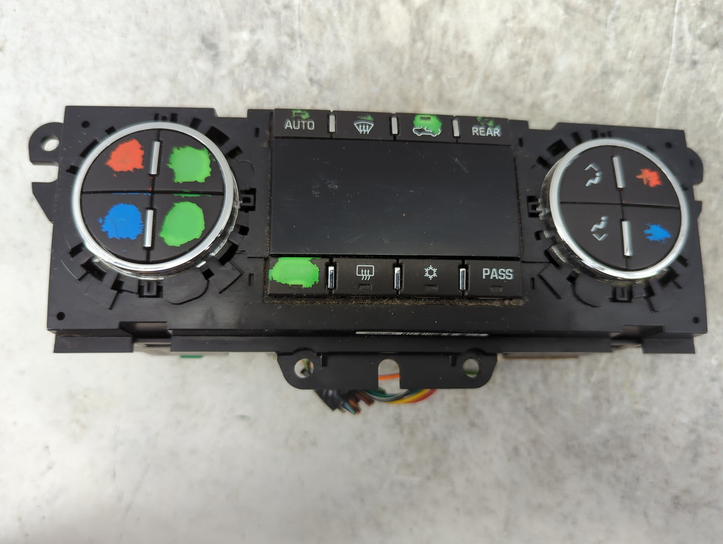 2008-2012 Buick Enclave Climate Control Module Temperature AC/Heater Replacement P/N:25932038 382038R001760526 Fits OEM Used