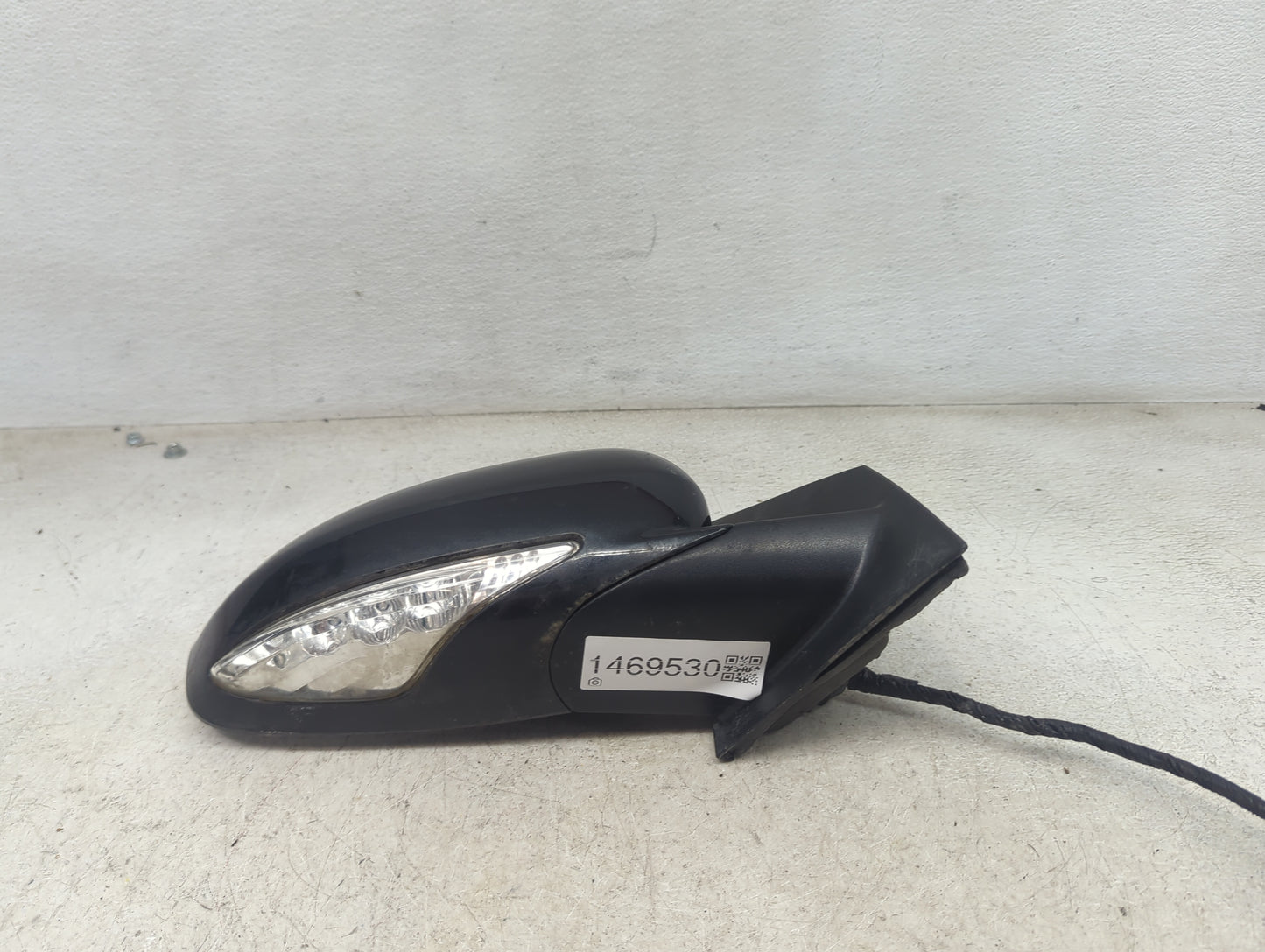2008-2012 Buick Enclave Passenger Side View Mirror - Right Door Mirror OEM Used - Oemusedautoparts1.com