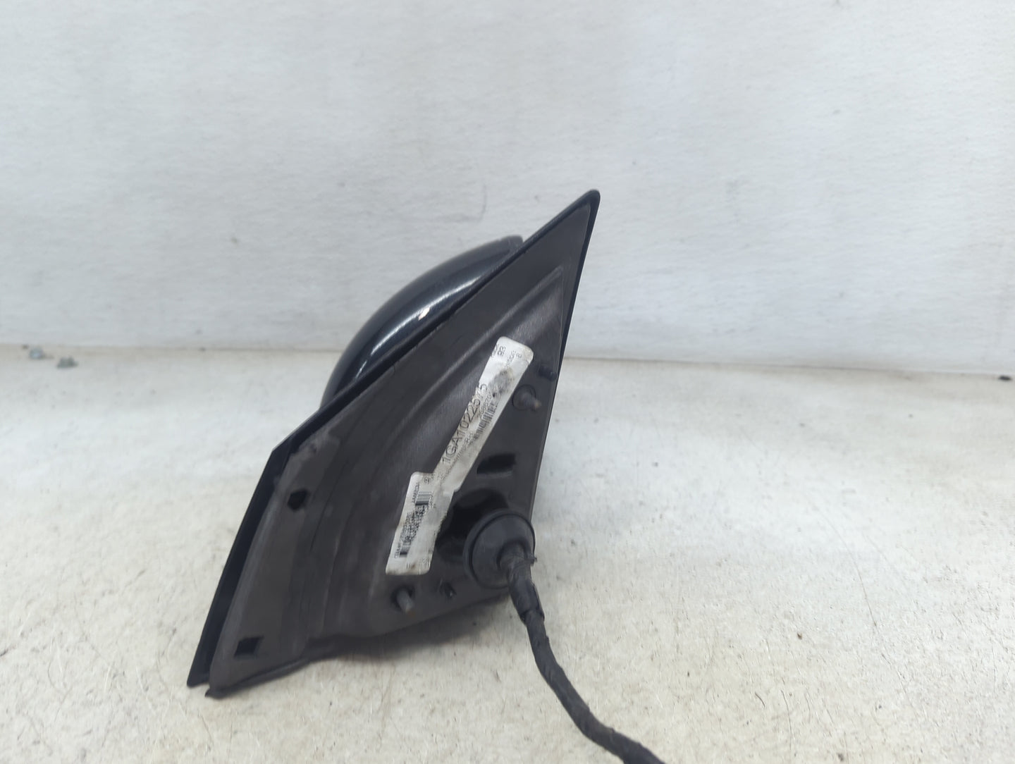 2008-2012 Buick Enclave Passenger Side View Mirror - Right Door Mirror OEM Used - Oemusedautoparts1.com