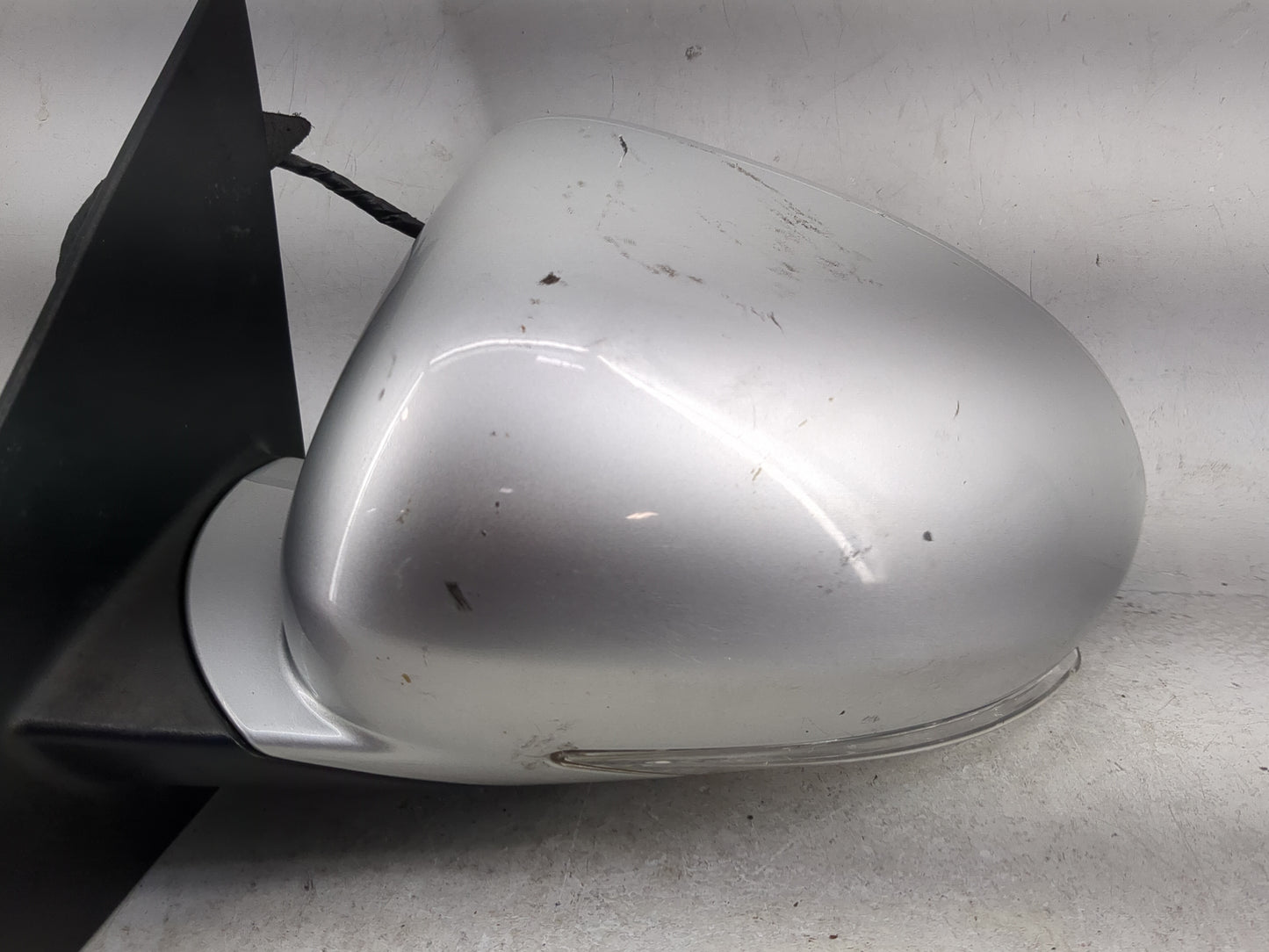 2008-2017 Buick Enclave Driver Side View Mirror - Left Door Mirror OEM Used - Oemusedautoparts1.com