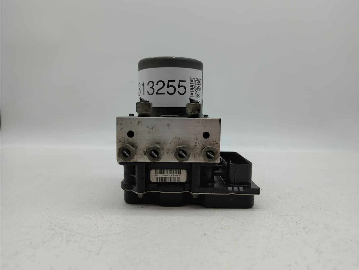 2012-2017 Buick Enclave ABS Pump Control Module Replacement P/N:22833248 22822156 Fits Fits 2012 2013 2014 2015 2016 2017 OE