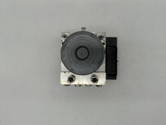 2012-2017 Buick Enclave ABS Pump Control Module Replacement P/N:22833248 22822156 Fits Fits 2012 2013 2014 2015 2016 2017 OEM Used Auto Parts