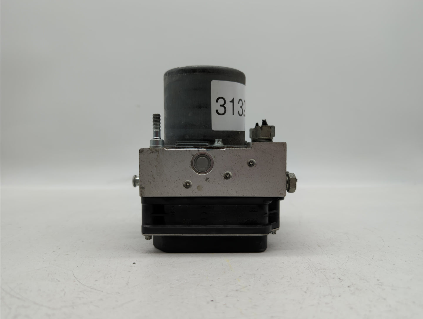 2012-2017 Buick Enclave ABS Pump Control Module Replacement P/N:22833248 22822156 Fits Fits 2012 2013 2014 2015 2016 2017 OE