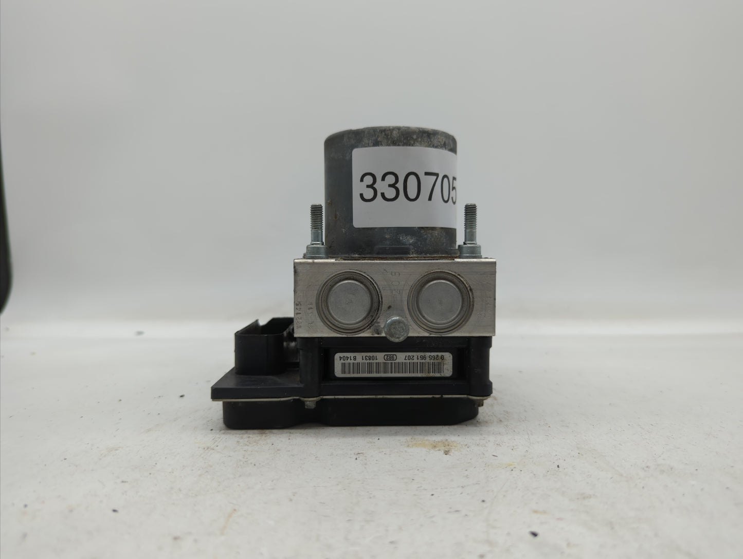 2012-2017 Buick Enclave ABS Pump Control Module Replacement P/N:0 265 951 207 22833248 Fits Fits 2012 2013 2014 2015 2016 20