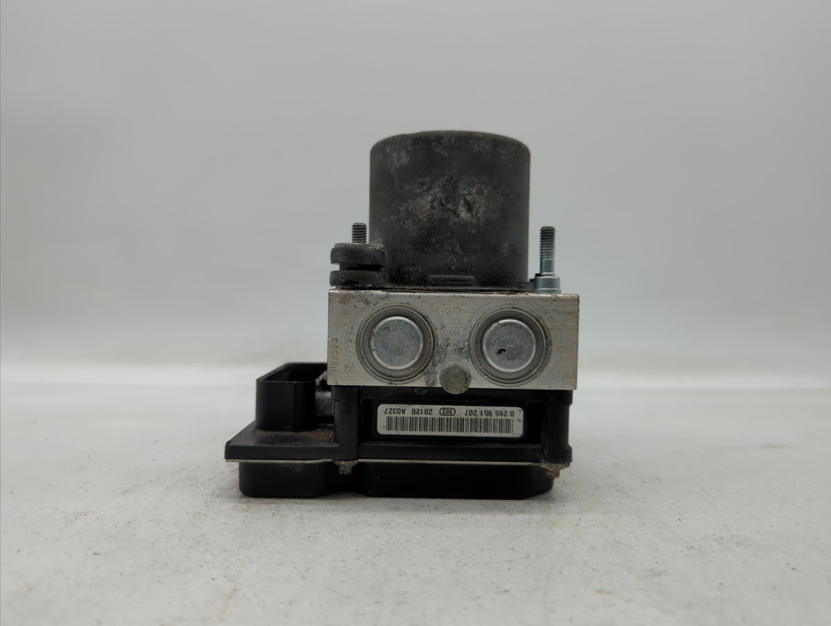 2012-2017 Buick Enclave Anti-Lock Brake ABS Pump Module Actuator OEM P/N:0 265 951 207 22833248 Fits OEM Used Auto Parts - O