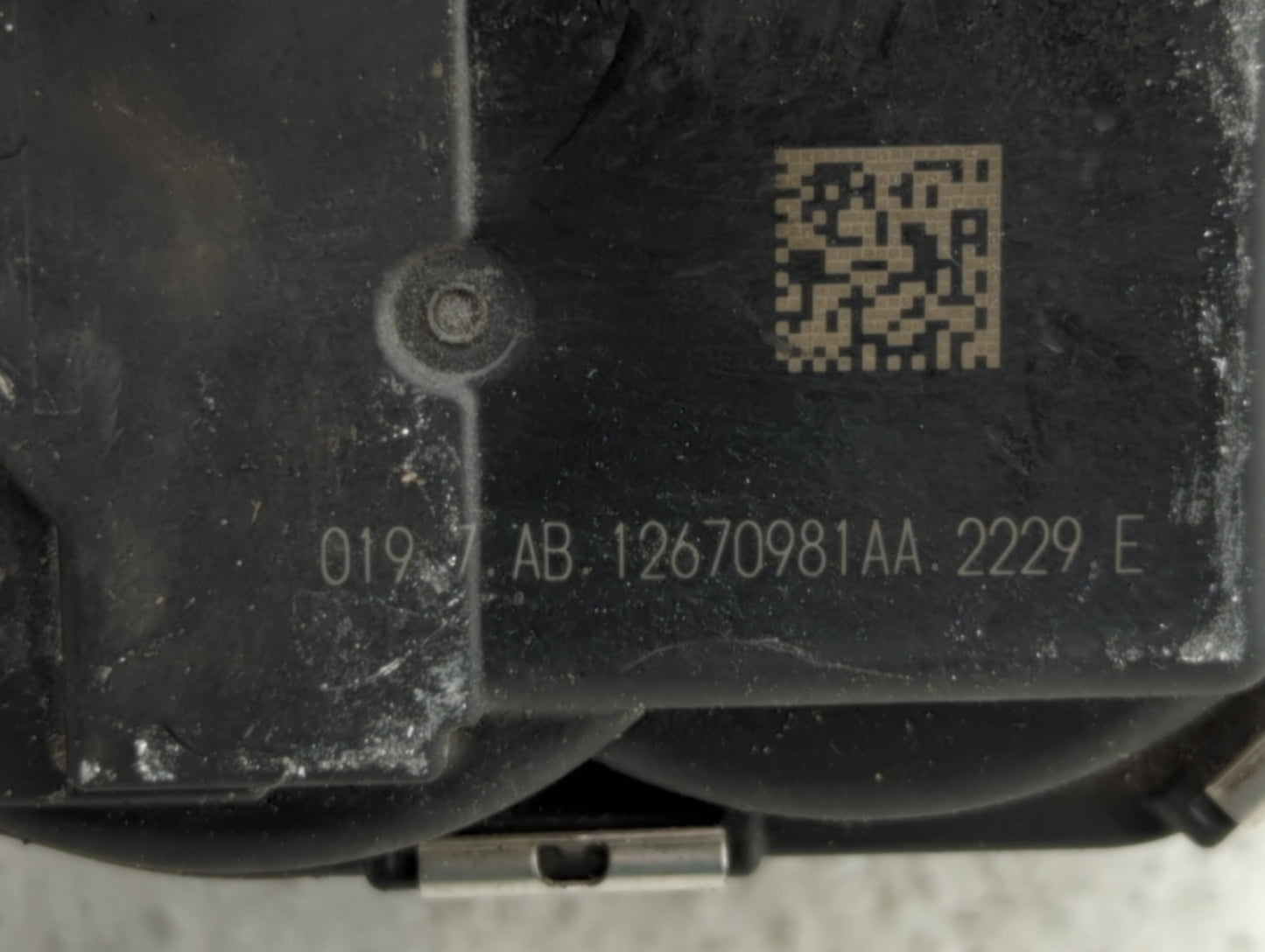 2012-2018 Buick Enclave Throttle Body P/N:12632172BA 12670981AA Fits Fits 2012 2013 2014 2015 2016 2017 2018 2019 OEM Used A
