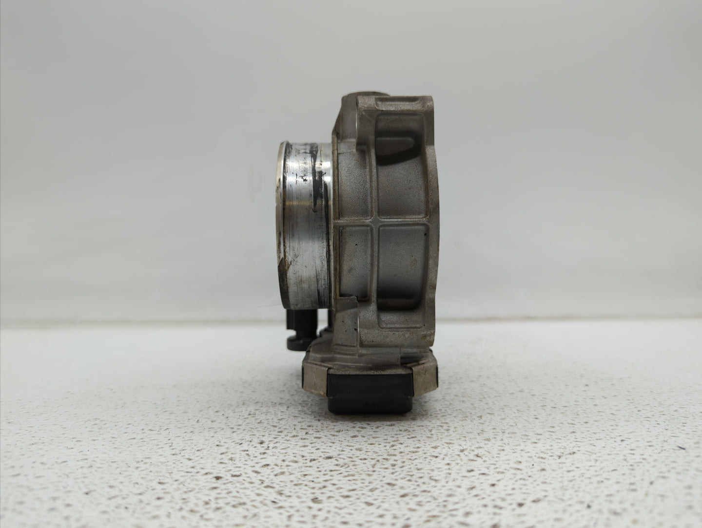 2012-2018 Buick Enclave Throttle Body P/N:12632172BA 12670981AA Fits Fits 2012 2013 2014 2015 2016 2017 2018 2019 OEM Used A