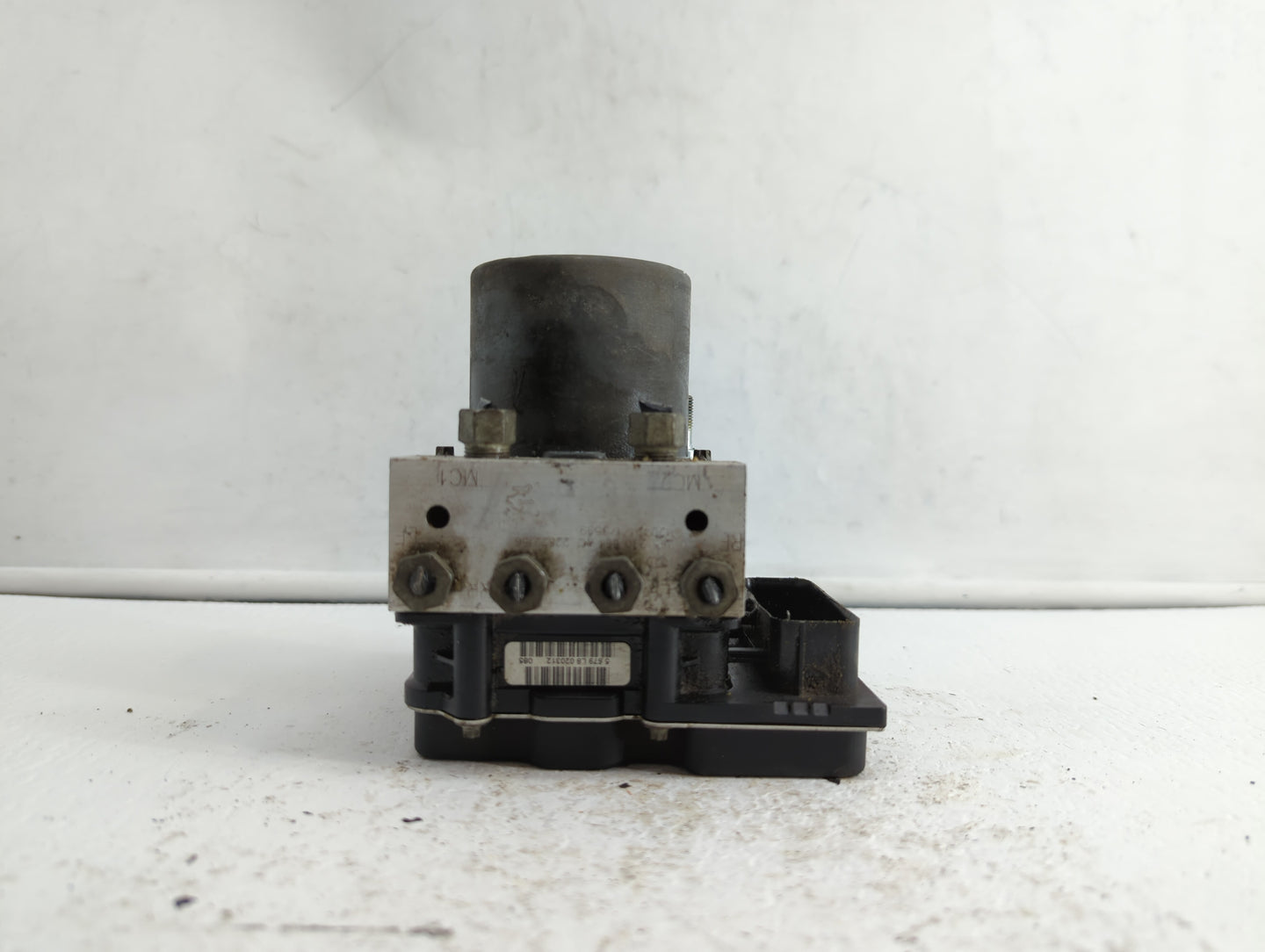 2012-2017 Buick Enclave ABS Pump Control Module Replacement P/N:0 265 230 661 AC 22822156 Fits Fits 2012 2013 2014 2015 2016