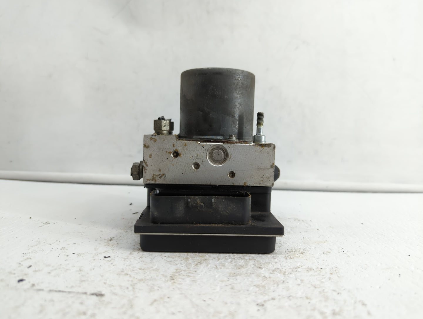 2012-2017 Buick Enclave ABS Pump Control Module Replacement P/N:0 265 230 661 AC 22822156 Fits Fits 2012 2013 2014 2015 2016