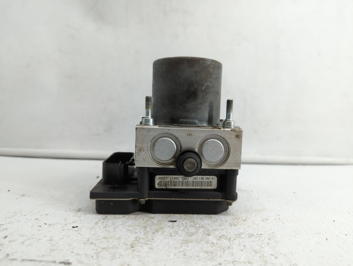 2012-2017 Buick Enclave ABS Pump Control Module Replacement P/N:0 265 230 661 AC 22822156 Fits Fits 2012 2013 2014 2015 2016