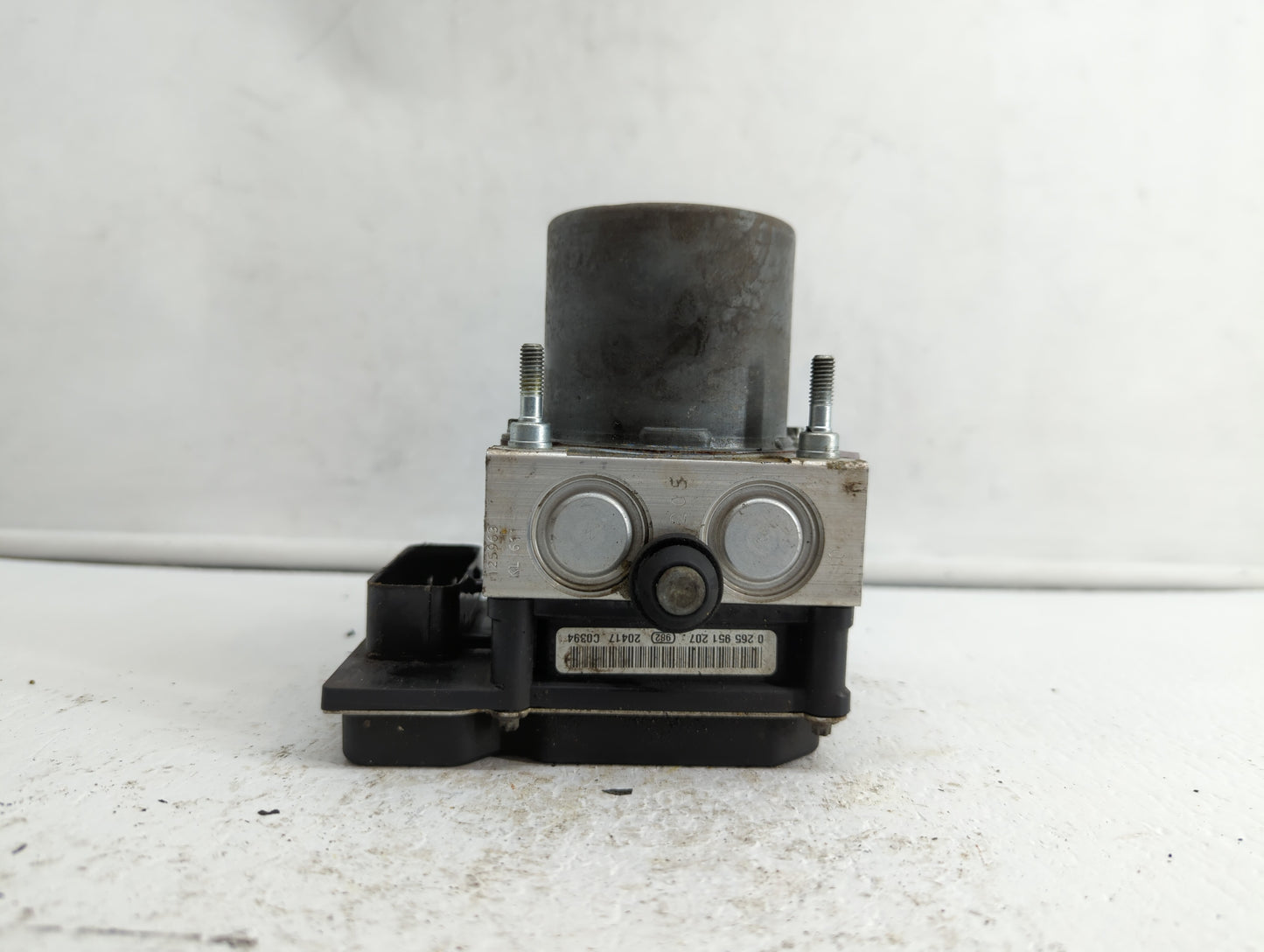 2012-2017 Buick Enclave ABS Pump Control Module Replacement P/N:0 265 230 661 AC 22822156 Fits Fits 2012 2013 2014 2015 2016