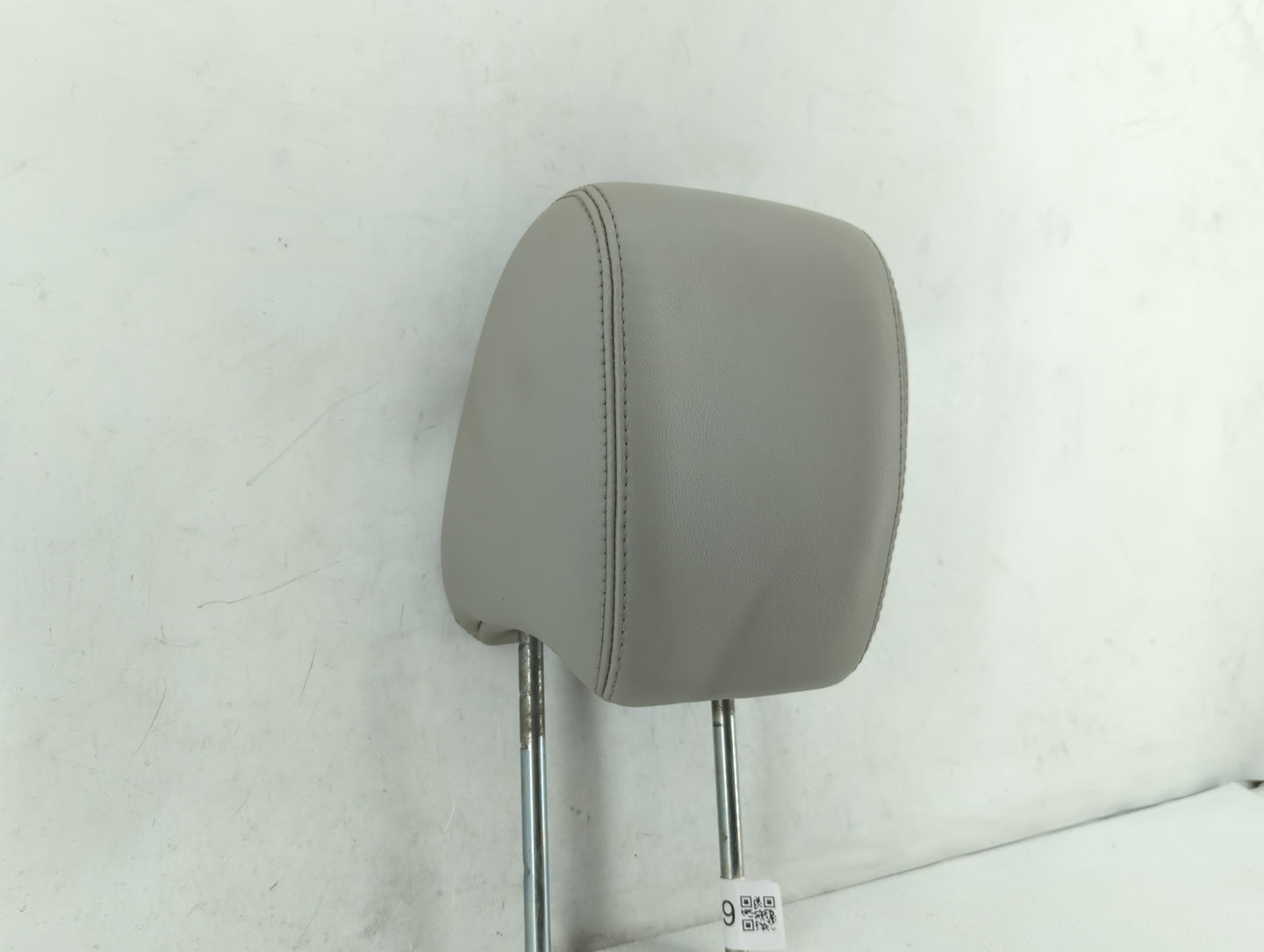 2012-2012 Buick Enclave Headrest Head Rest Rear Seat Light Grey - Oemusedautoparts1.com