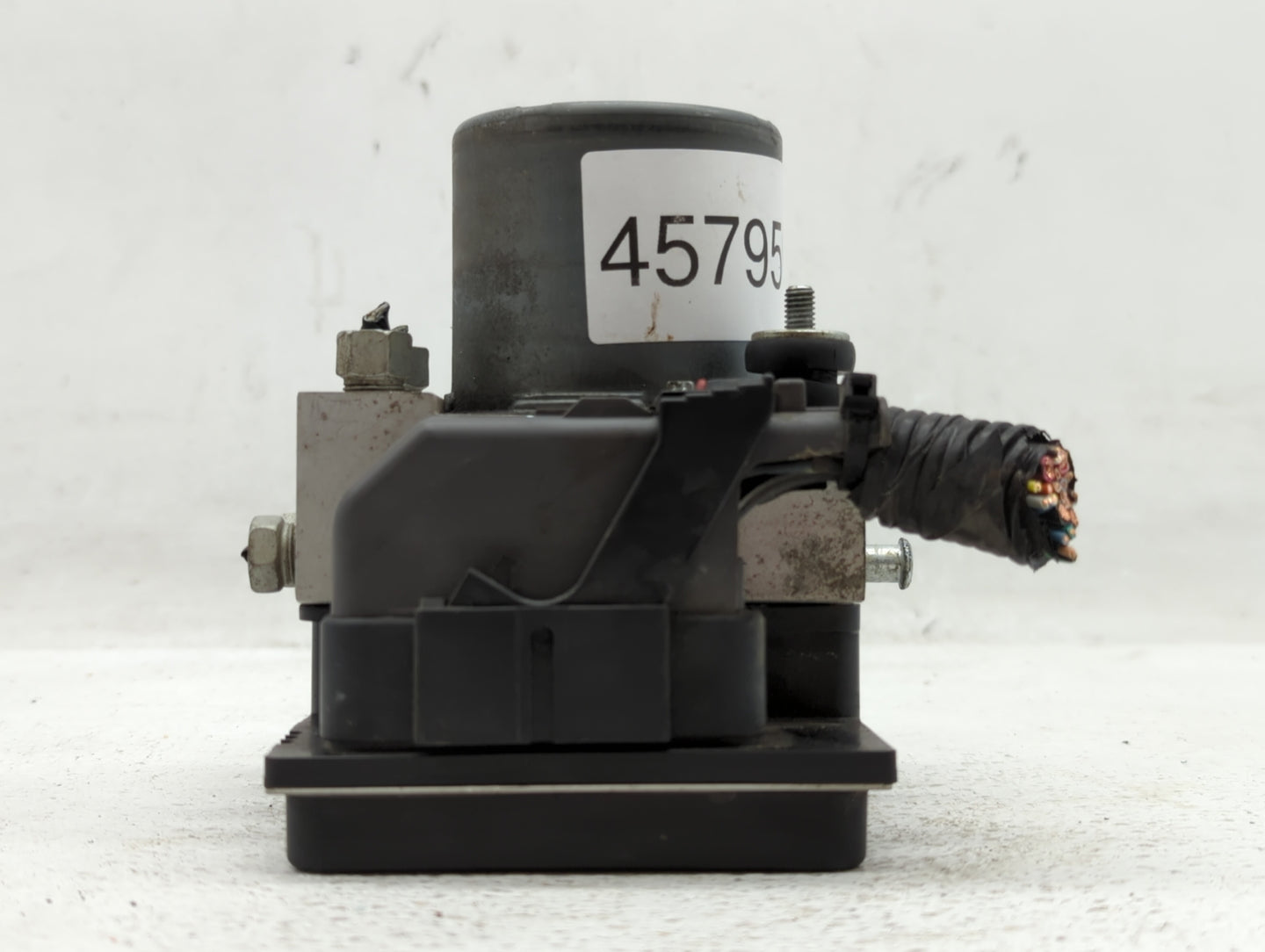 2012-2017 Buick Enclave ABS Pump Control Module Replacement P/N:22912779 23407415 Fits Fits 2012 2013 2014 2015 2016 2017 OE