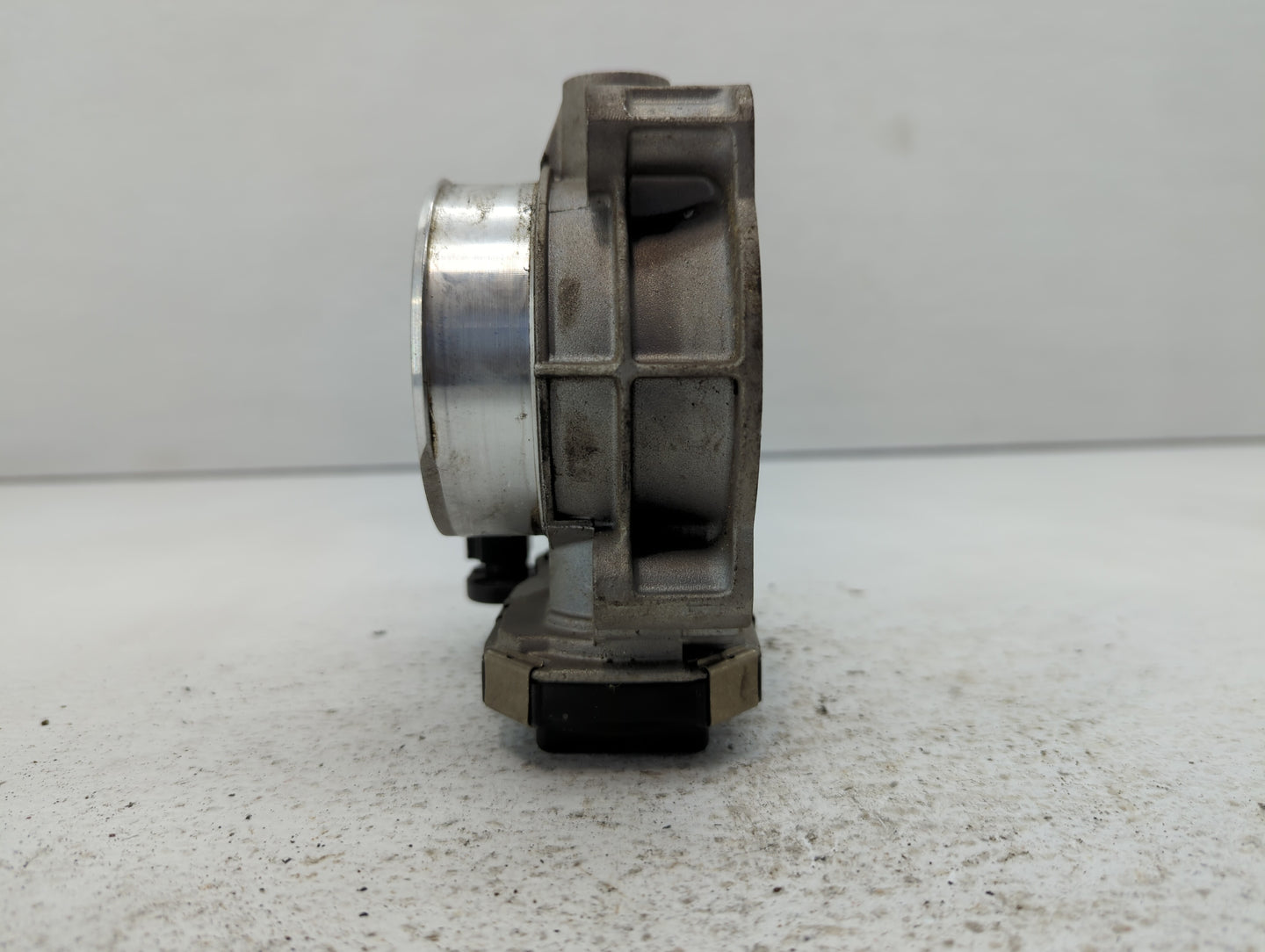 2012-2020 Buick Enclave Throttle Body P/N:12632172BA Fits Fits 2012 2013 2014 2015 2016 2017 2018 2019 2020 2021 2022 OEM Us