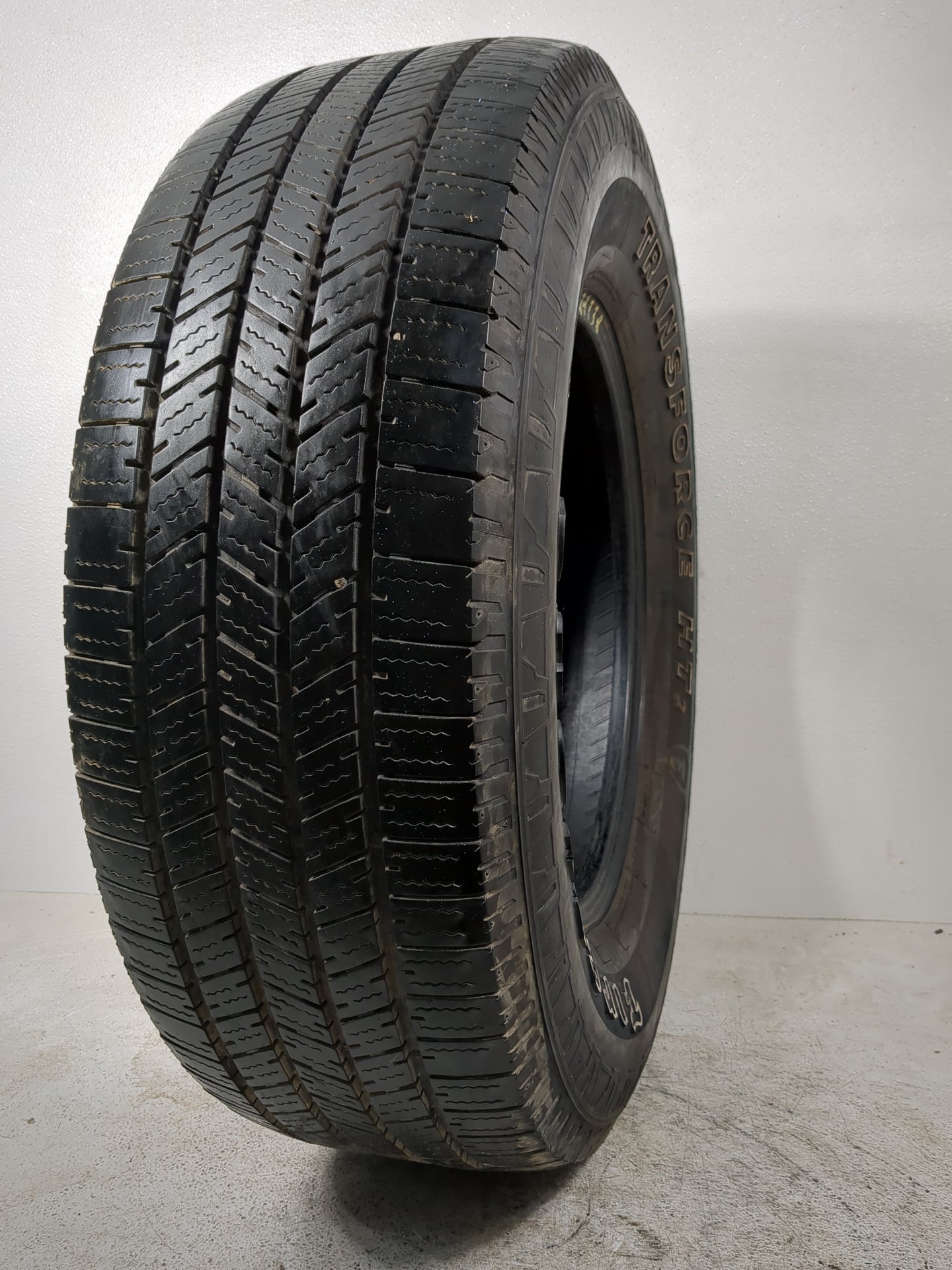 Used Tire 265/70R17 FIRESTONE TRANSFORCE HT2 121/118R - Tread Depth 8/32 - Oemusedautoparts1.com