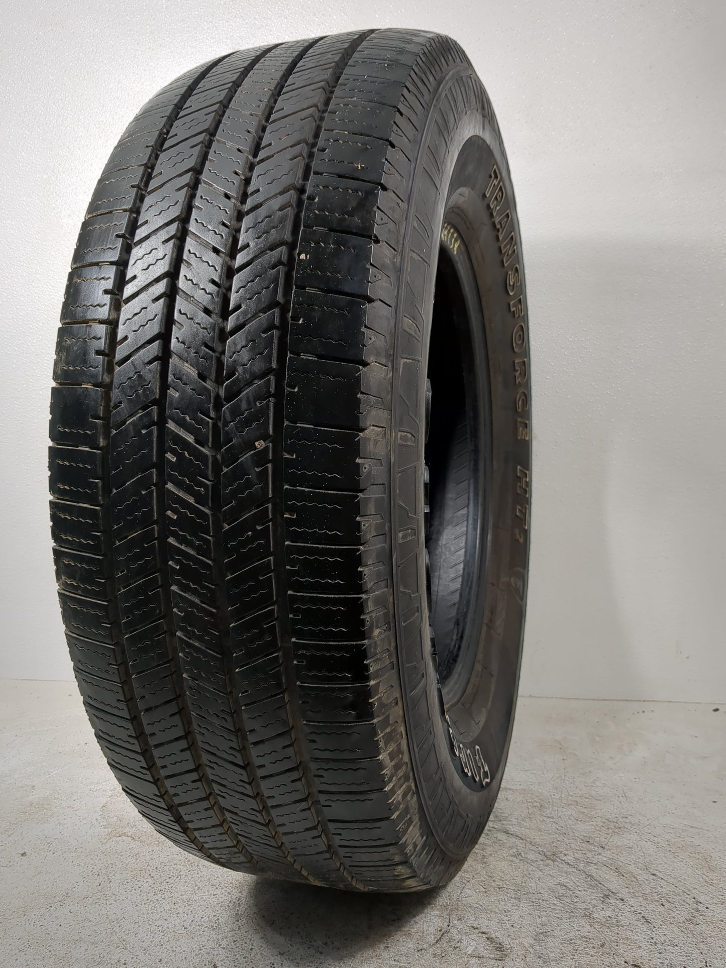 Used Tire 265/70R17 FIRESTONE TRANSFORCE HT2 121/118R - Tread Depth 8/32 - Oemusedautoparts1.com