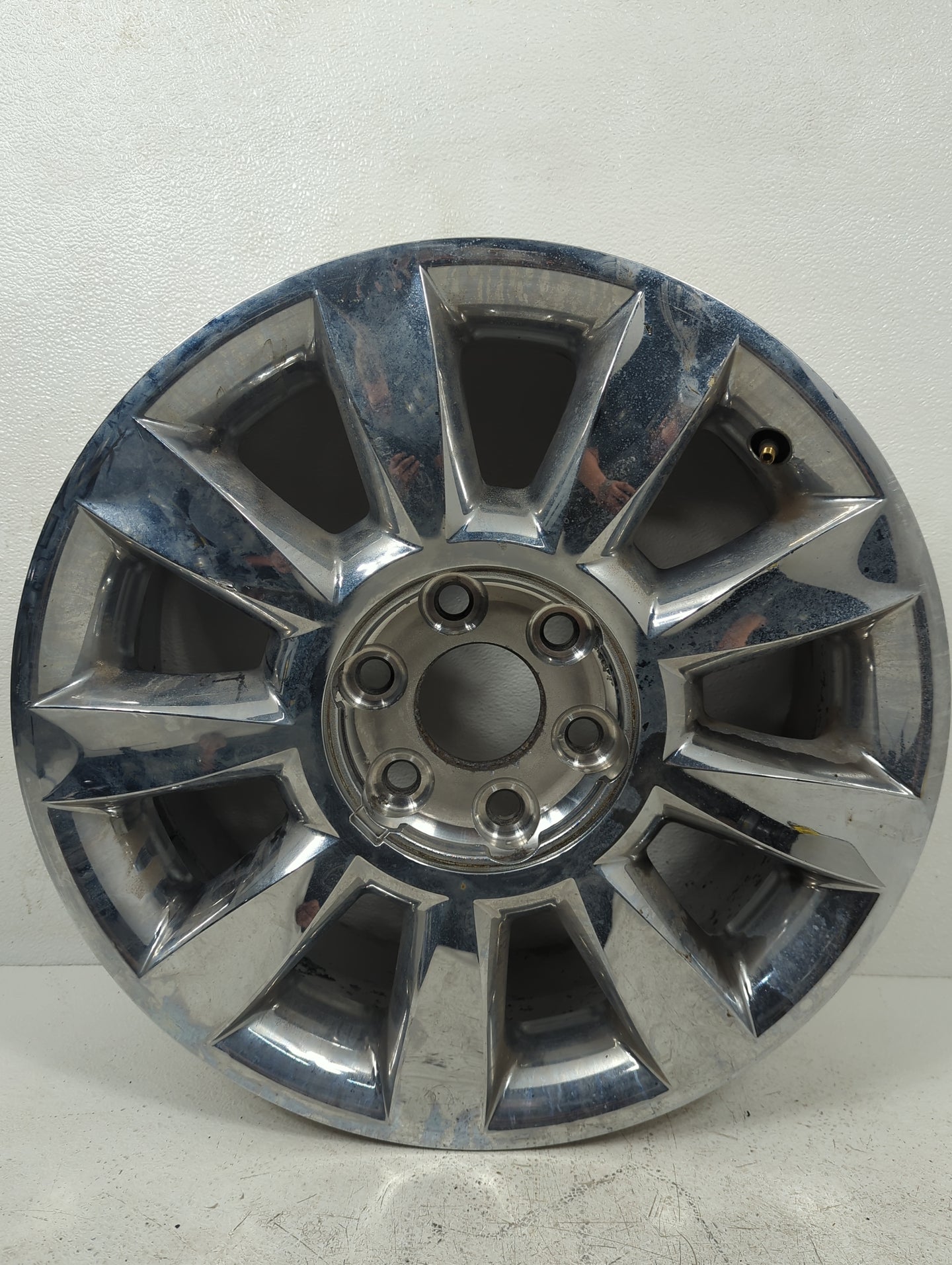 2012 Buick Enclave Oem Wheel Rim 5025804 - Oemusedautoparts1.com