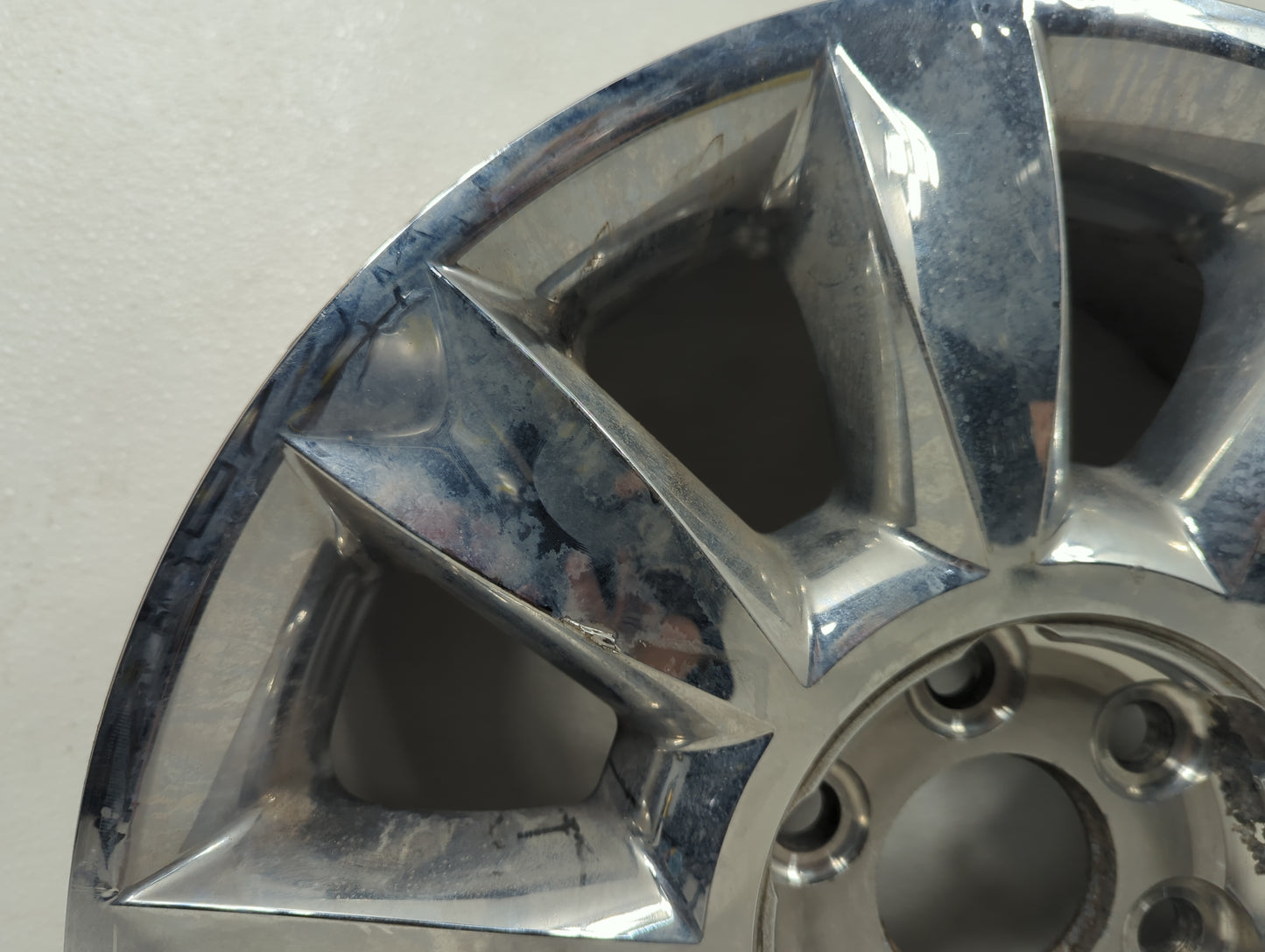 2012 Buick Enclave Oem Wheel Rim 5025804 - Oemusedautoparts1.com