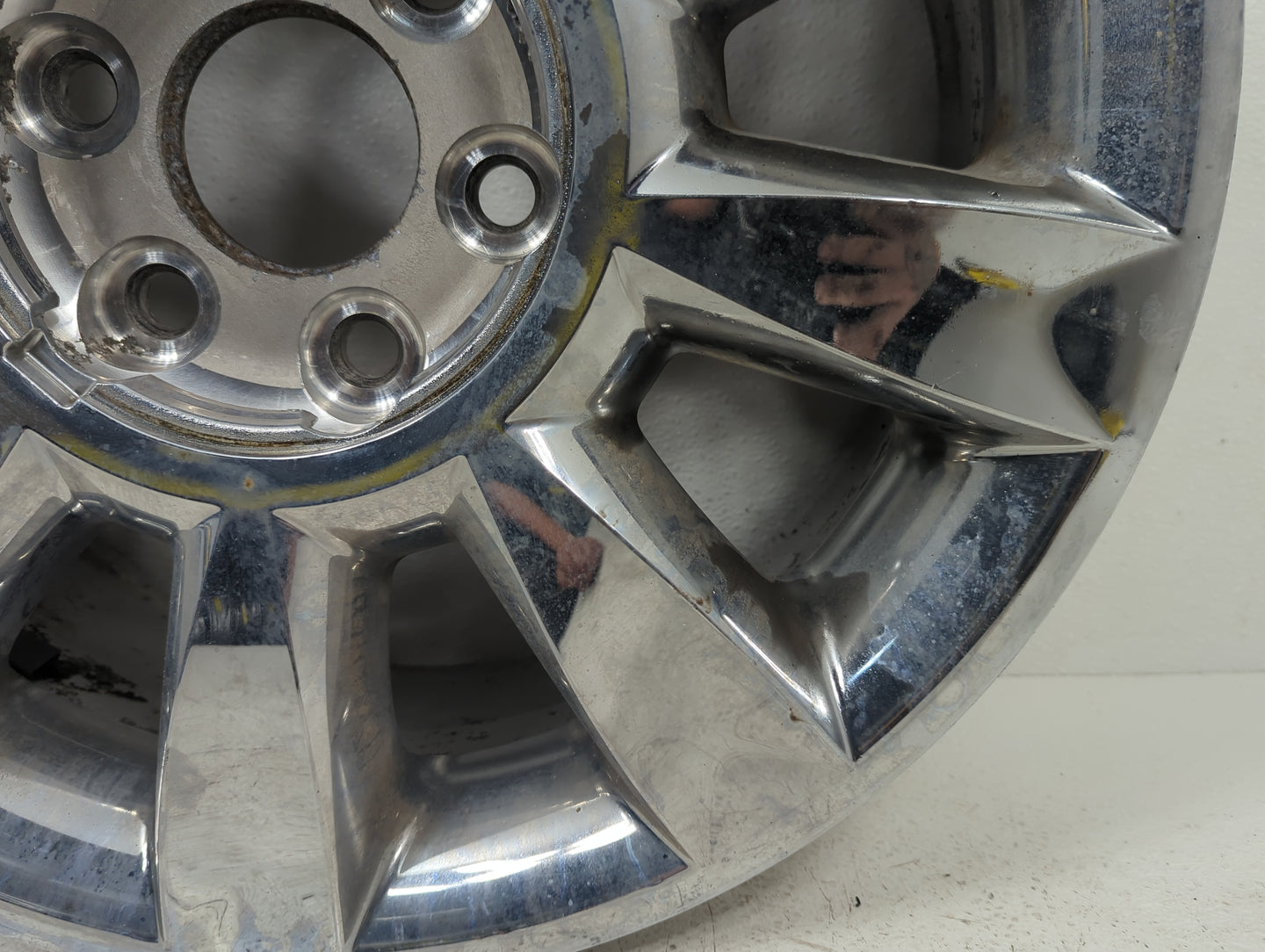 2012 Buick Enclave Oem Wheel Rim 5025804 - Oemusedautoparts1.com