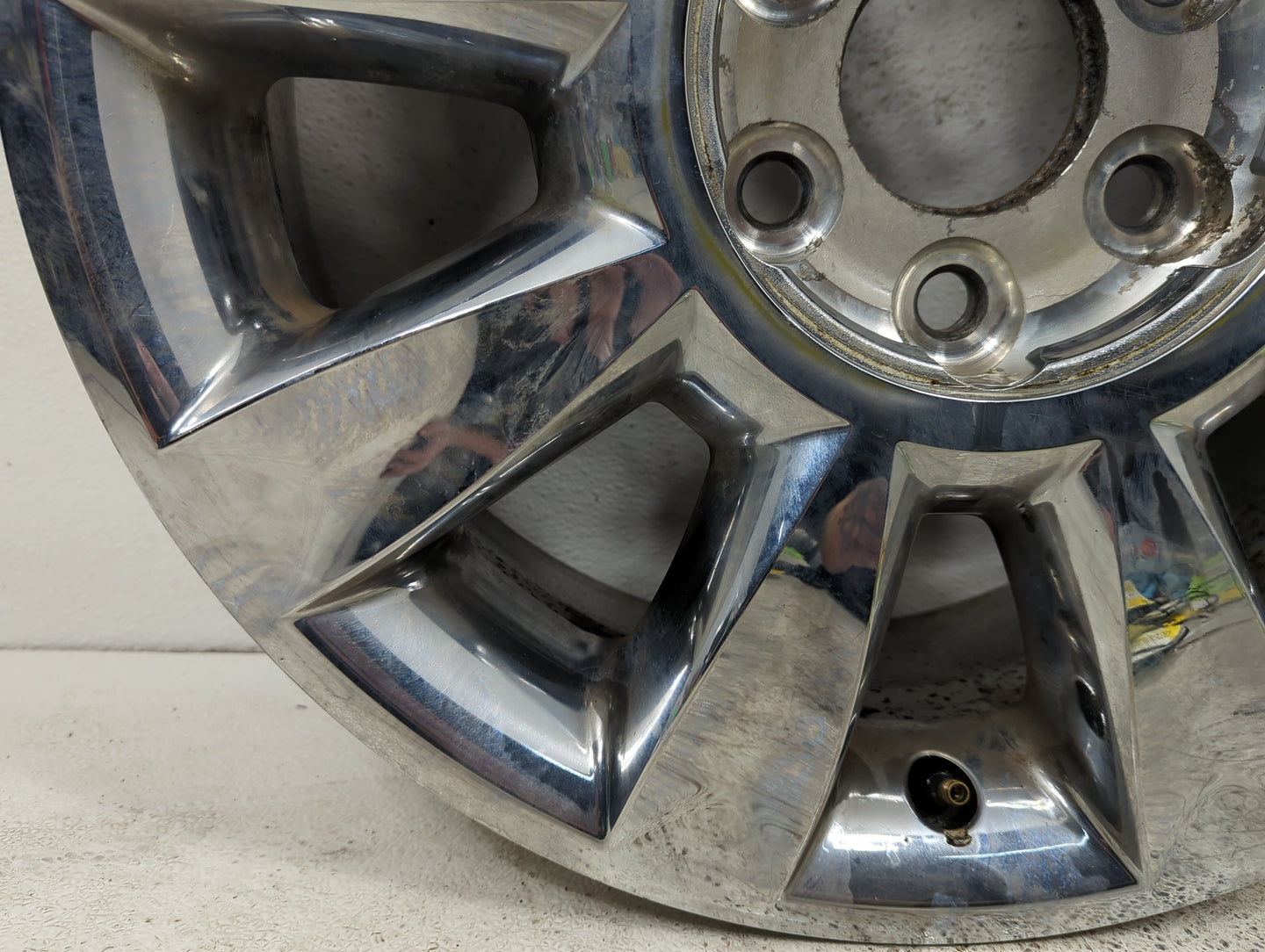 2012 Buick Enclave Oem Wheel Rim 5025806 - Oemusedautoparts1.com