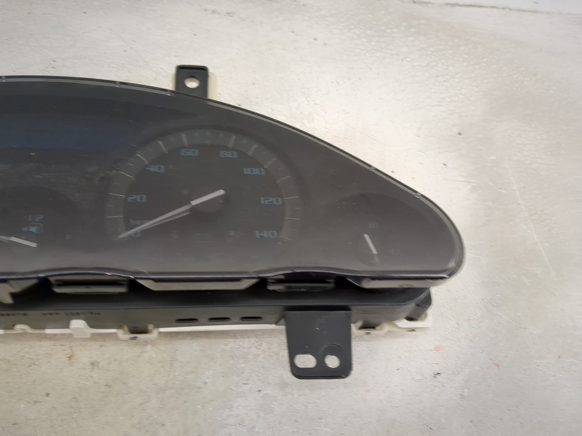 2008-2012 Buick Enclave Instrument Cluster Speedometer Gauges P/N:1370166 Miles:167K Fits Fits 2008 2009 2010 2011 2012 OEM 